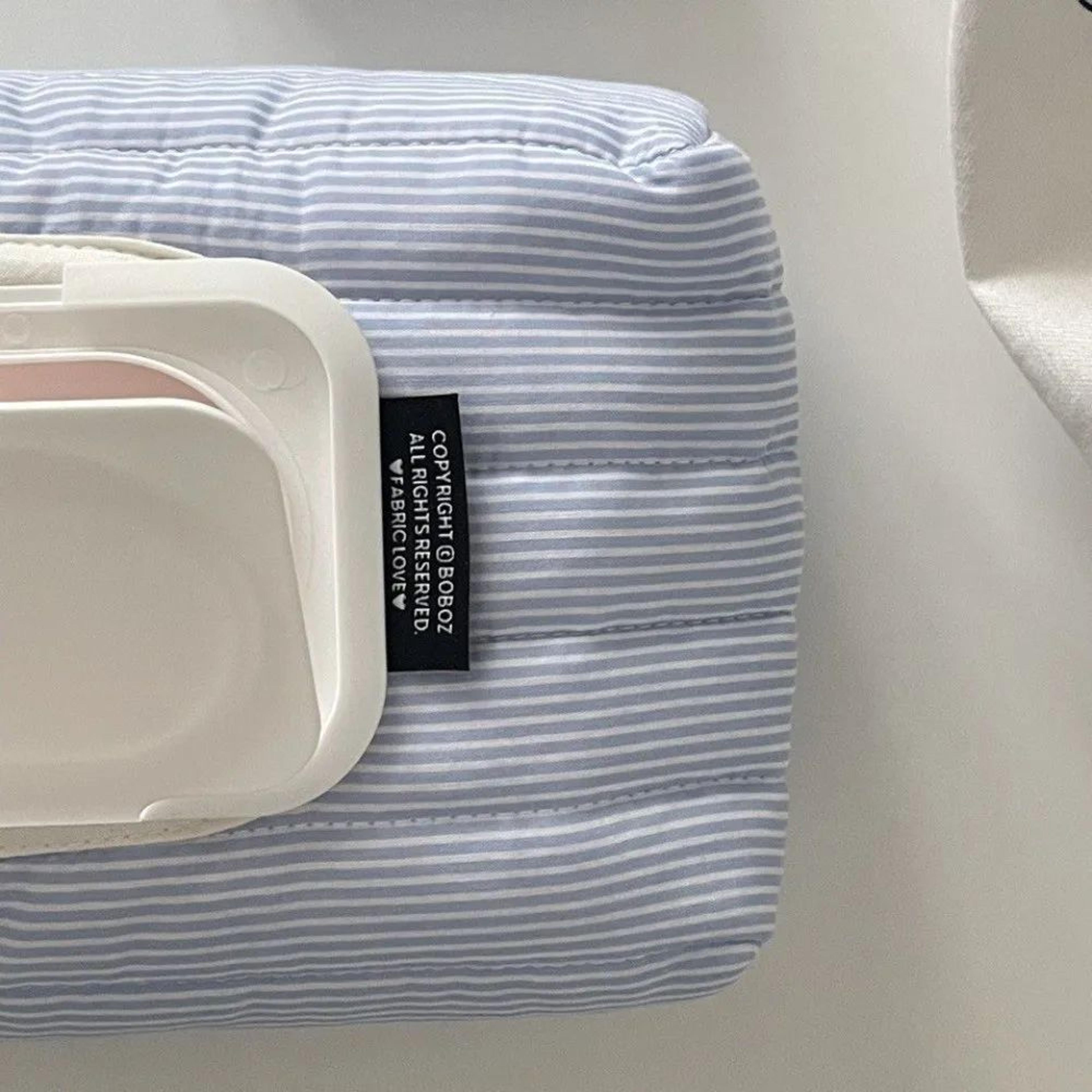 Striped Quilted Wet Wipe Pouch Portable Tissue Case  Multipurpose PullOut Wet Tissue Organizer Bag 6