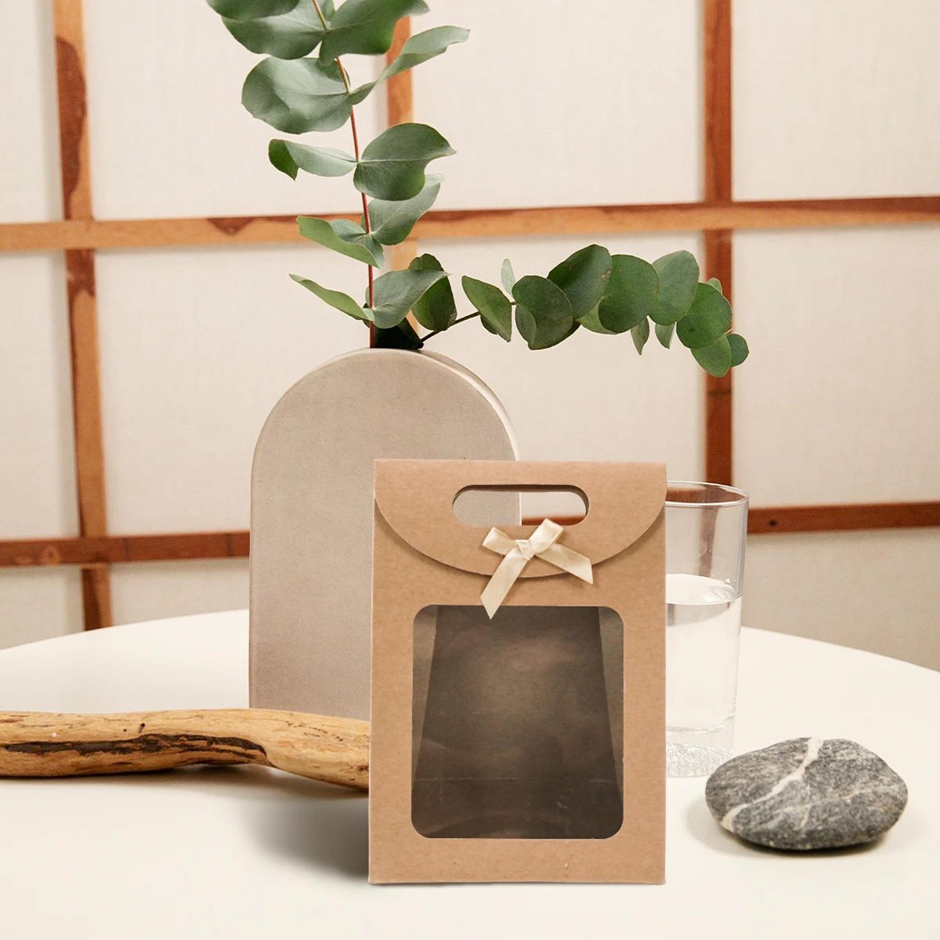5pcs Elegant Kraft Paper Gift Bags With Clear PVC Window  Golden Bow  Portable Gift Bags For Christ 1