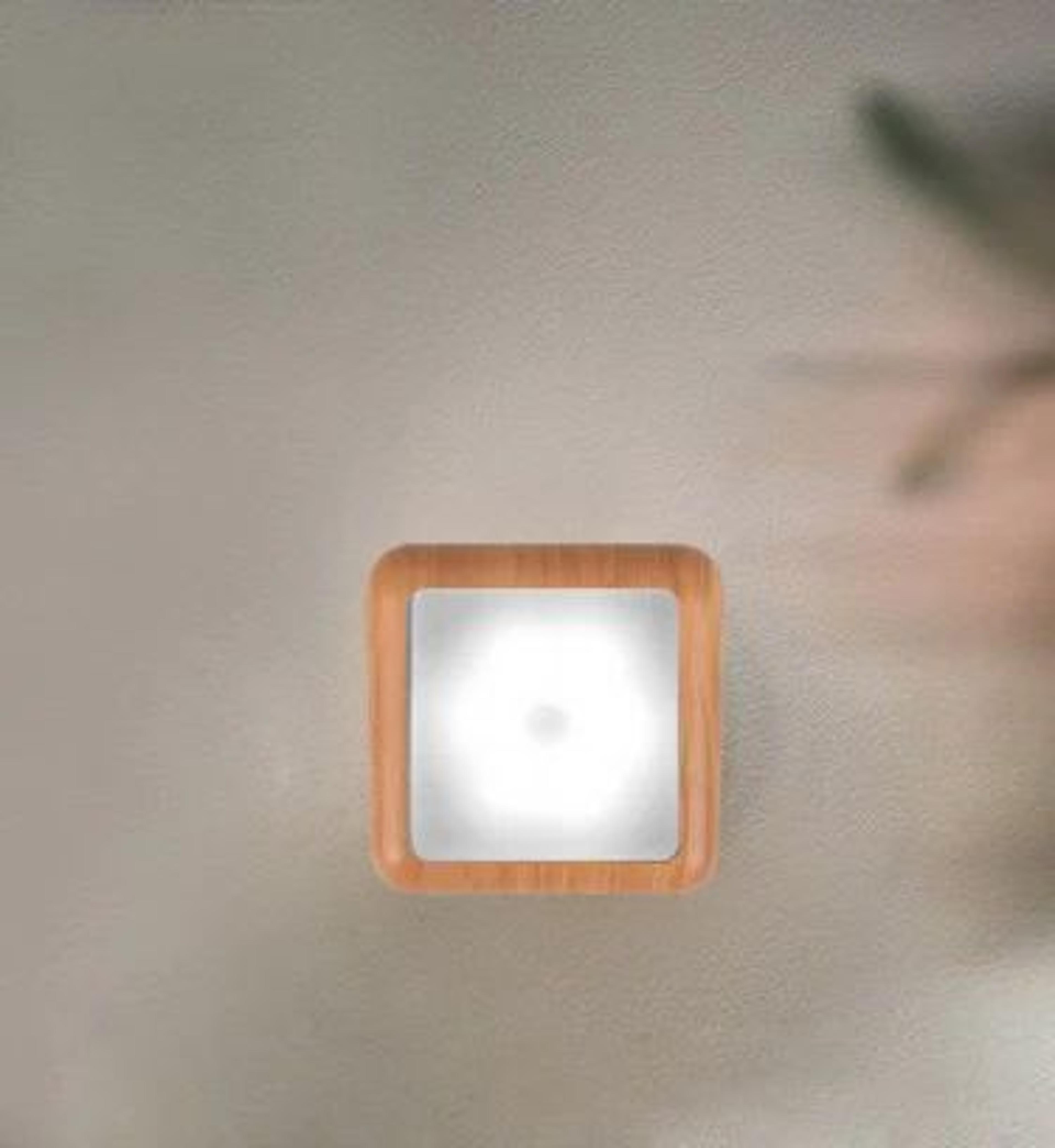 Wood Grain Motion Sensor LED Night Light  Wireless Battery Powered Smart Closet Cabinet Light For S 6