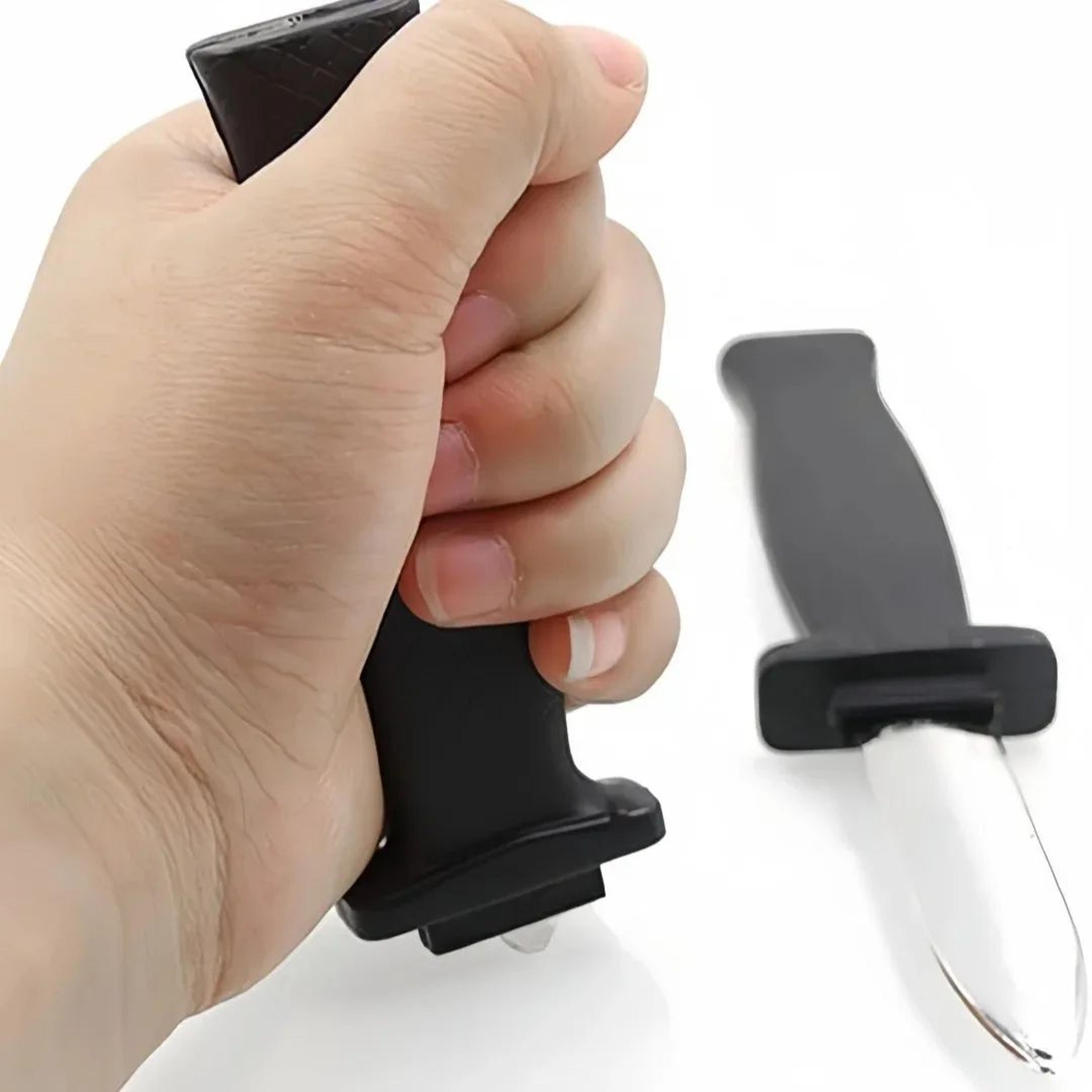 Simulated Telescopic Fake Knife Toy  Retractable Plastic Prank Prop For Halloween Parties  Stage Pe 1