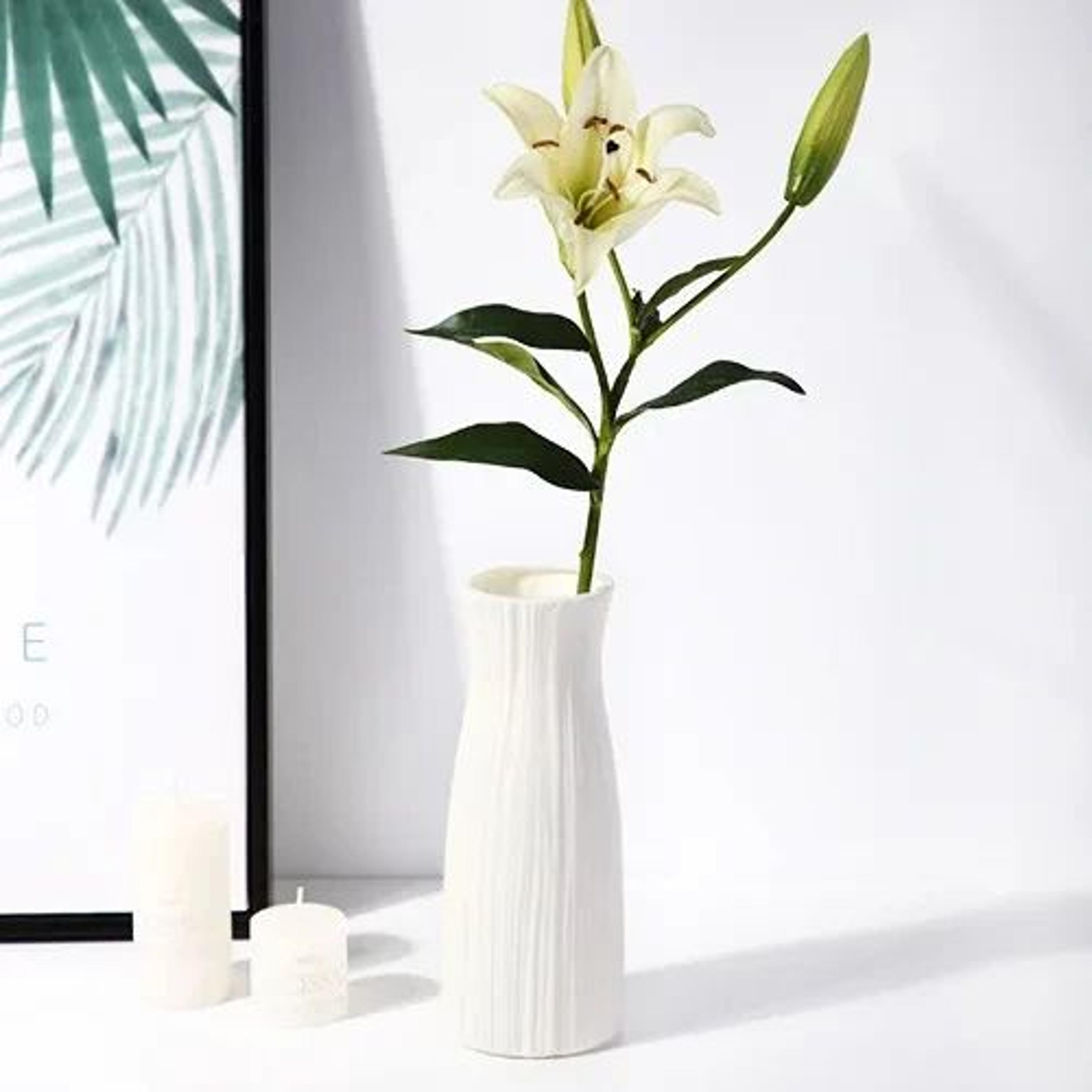Nordic Plastic Flower Vase  Modern Small Decorative Flower Pot For Home Office  Living Room Decor 15