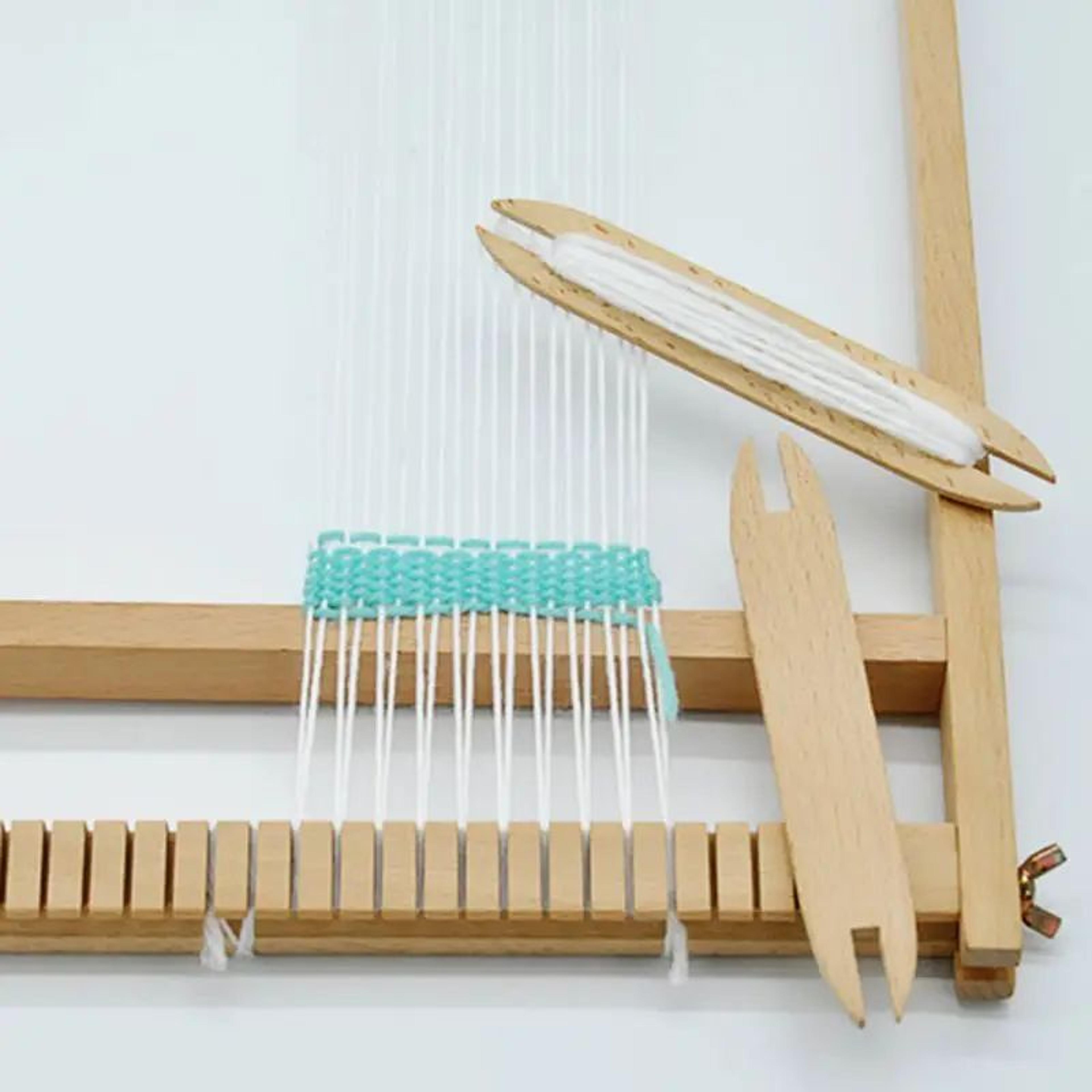 Beech Wood Weaving Shuttle Loom Tool  Smooth Knitting Shuttle For Tapestry Scarf Sweater  DIY Weavi 1