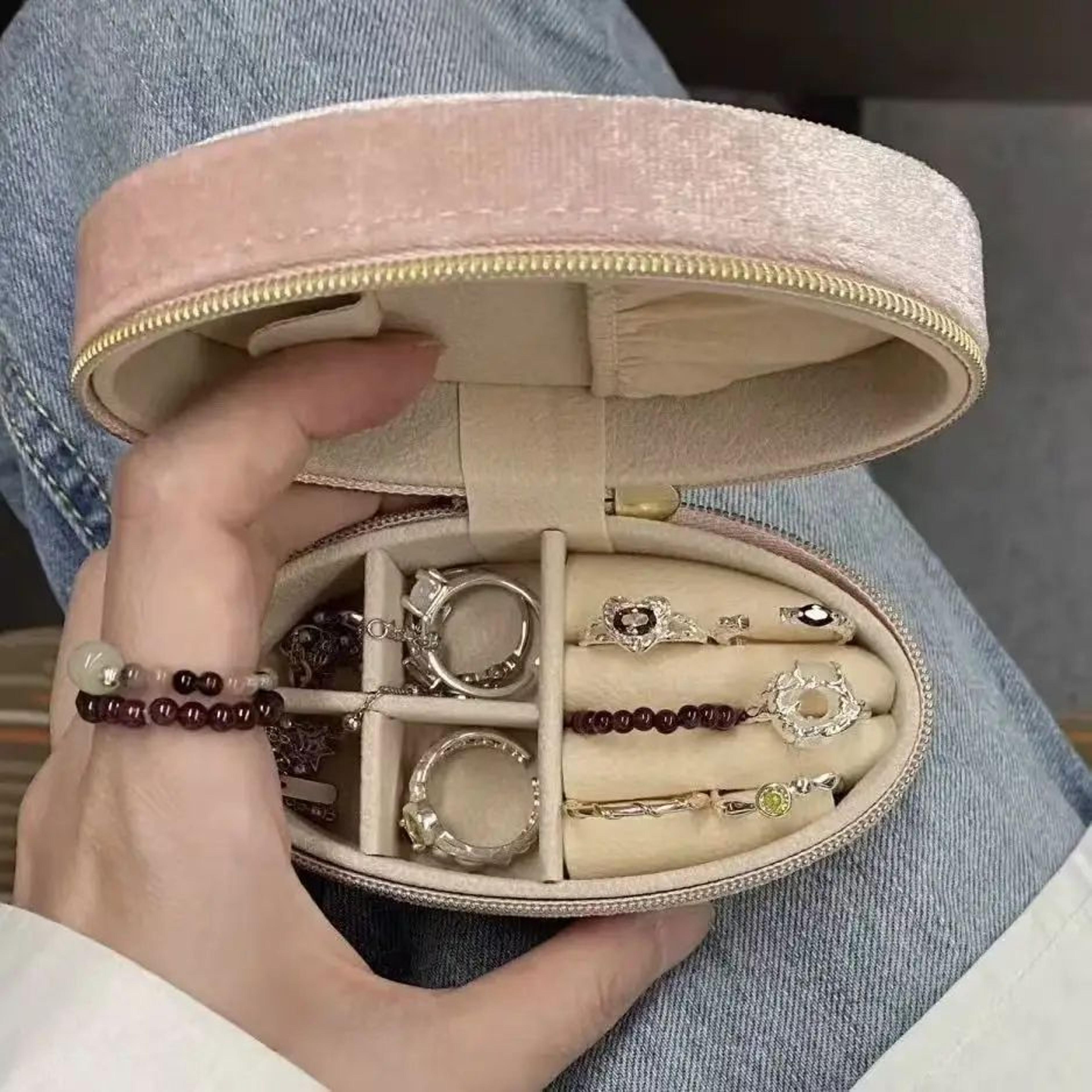 Luxury Velvet Jewelry Storage Box  Portable Oval Travel Case For Rings Earrings  Small Accessories 7