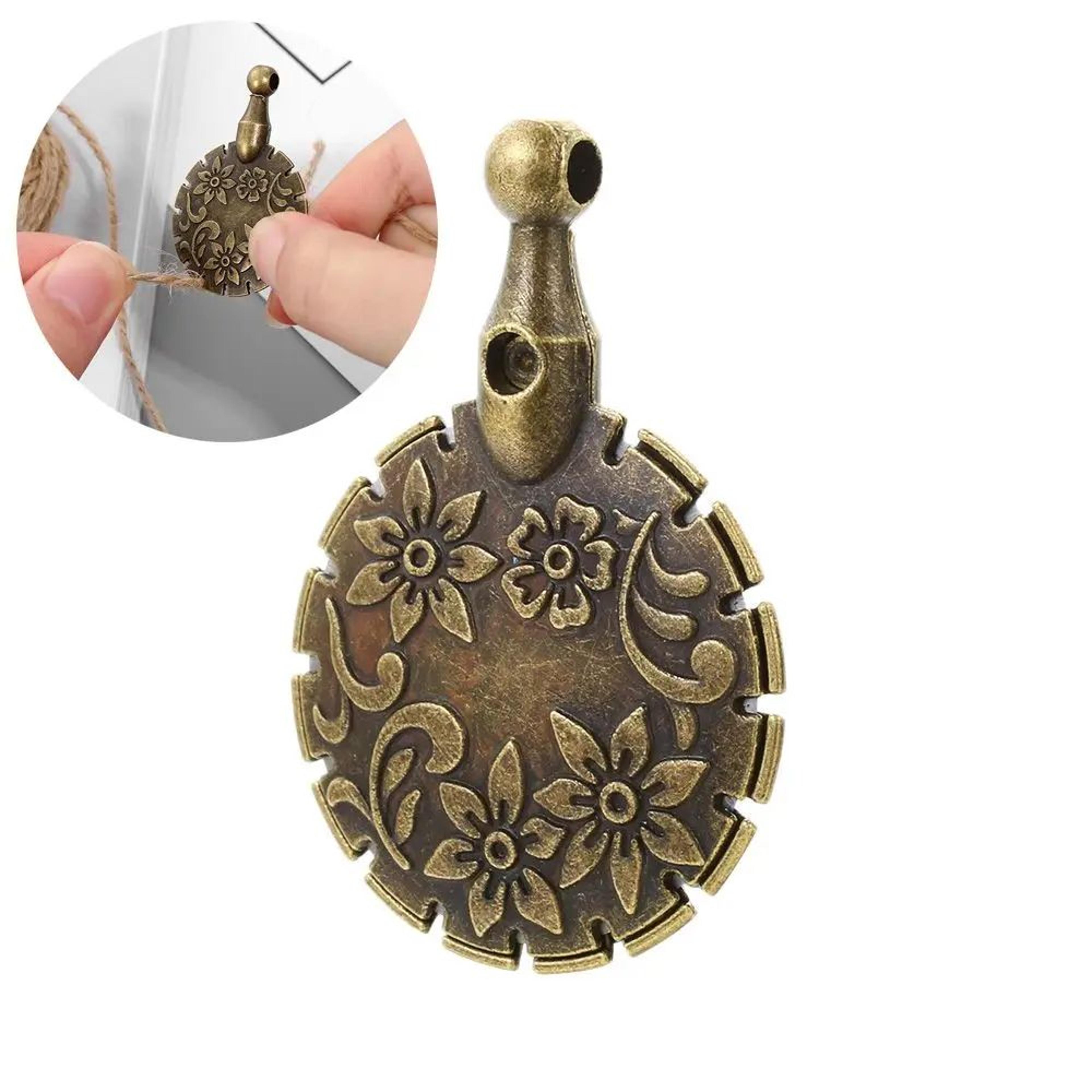 Retro Metal Thread Cutter Pendant  Vintage Sewing Thread Snip For Cross Stitch Embroidery  DIY Craf 5