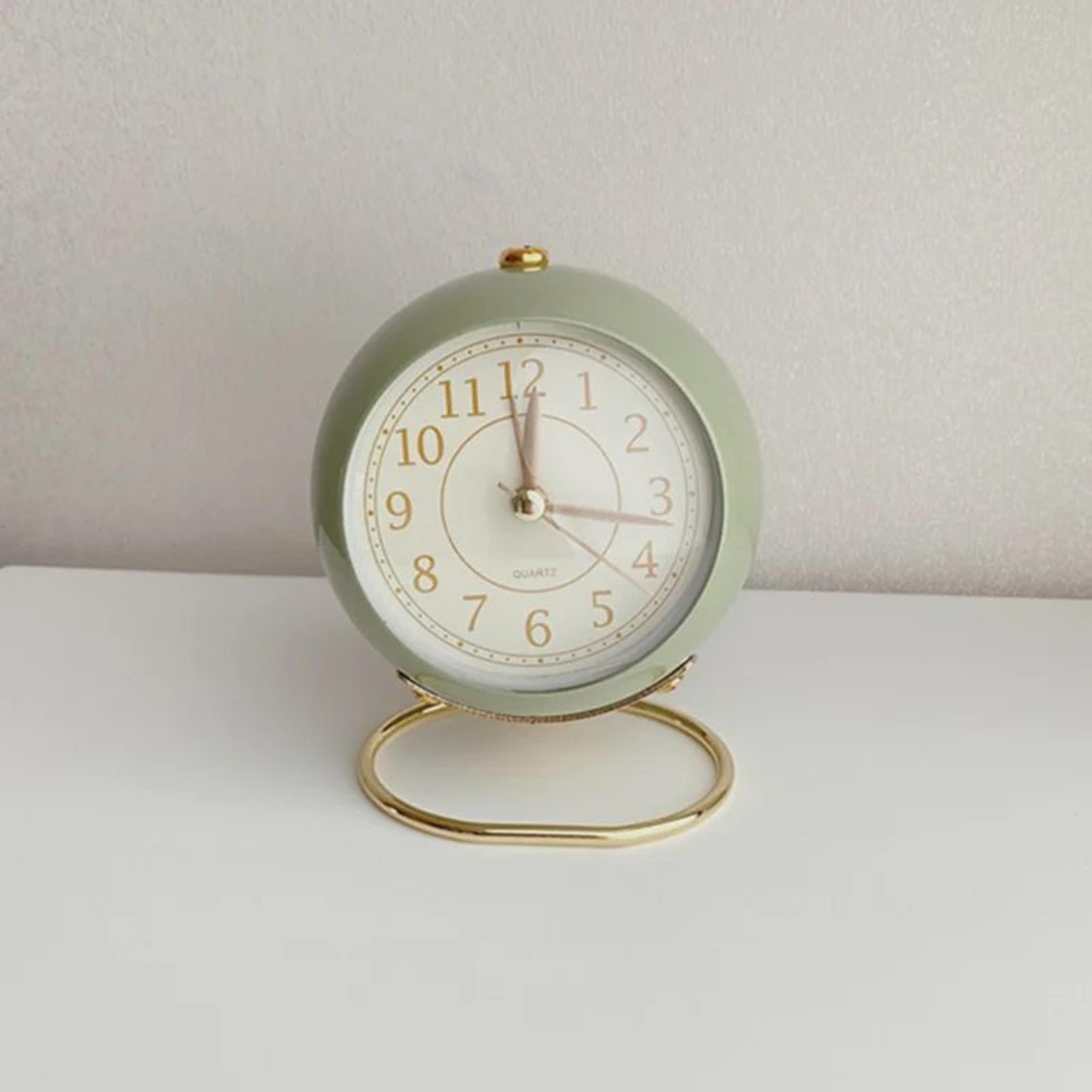 Nordic Silent Quartz Alarm Clock  41 In Compact Metal Table Clock With Night Light Stand For Bedroo 8