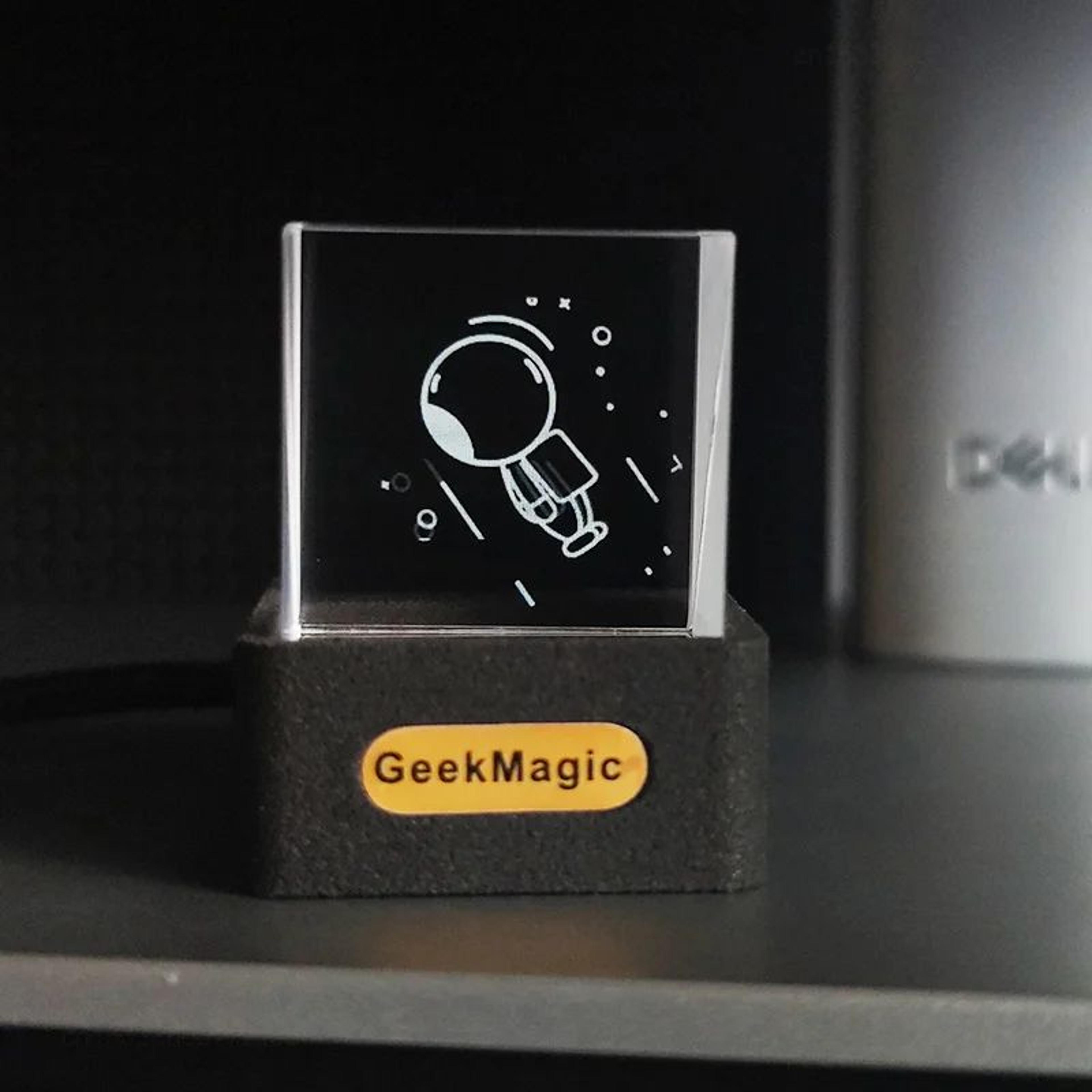 Smart Crystal Cube Weather Station  Mini Digital Desktop Clock With WiFi Forecast GIF Animations  P 2