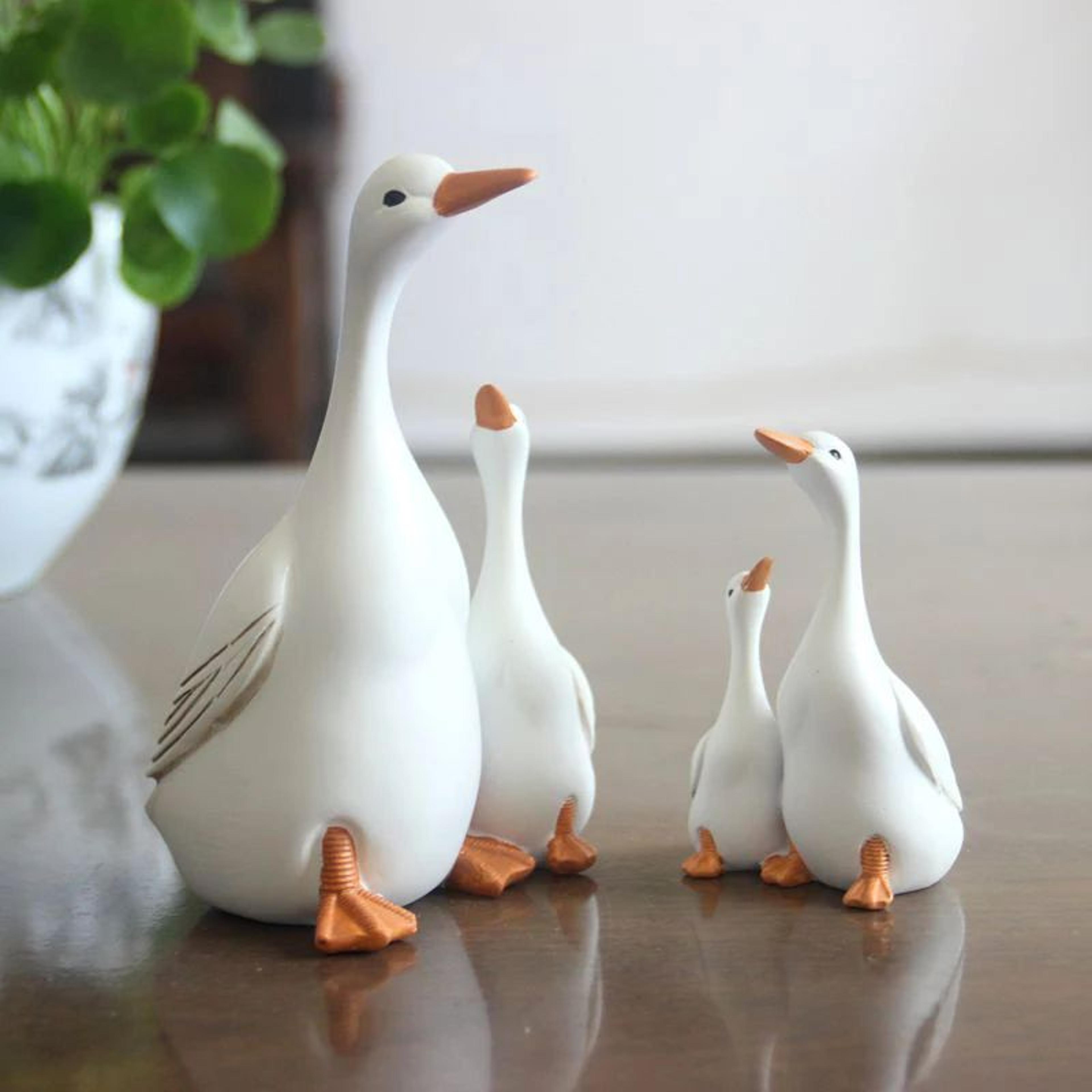 Mother  Son Duck Resin Statue  Handcrafted Rustic Family Figurine Decor For Living Room Cabinet She 1