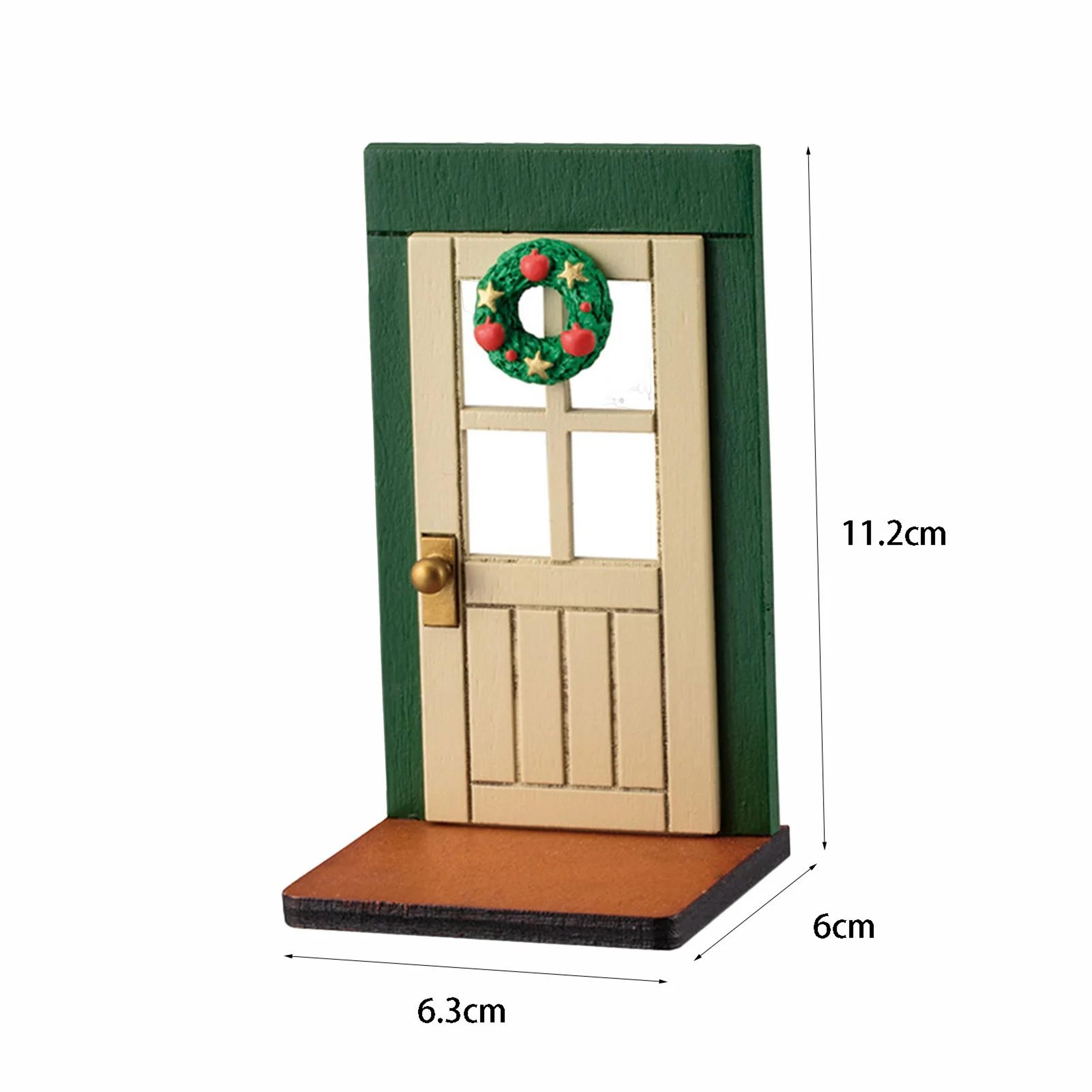 Wooden Christmas Door Ornament  Lovely Miniature Hanging Decoration For Festive Walls Holiday Parti 4