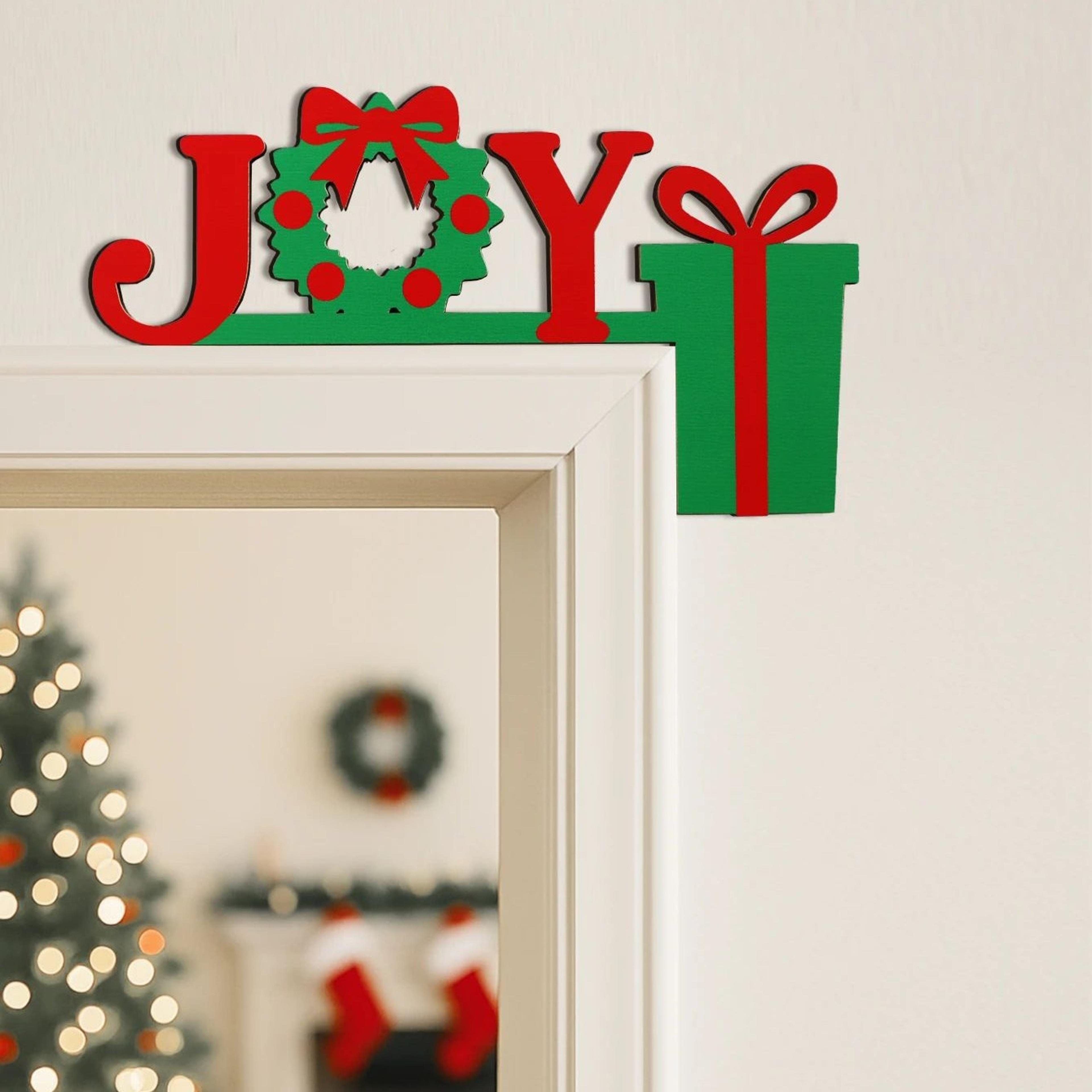 christmas joy door topper – red and green wreath and gift box hanging decor for festive home, wall and office displays