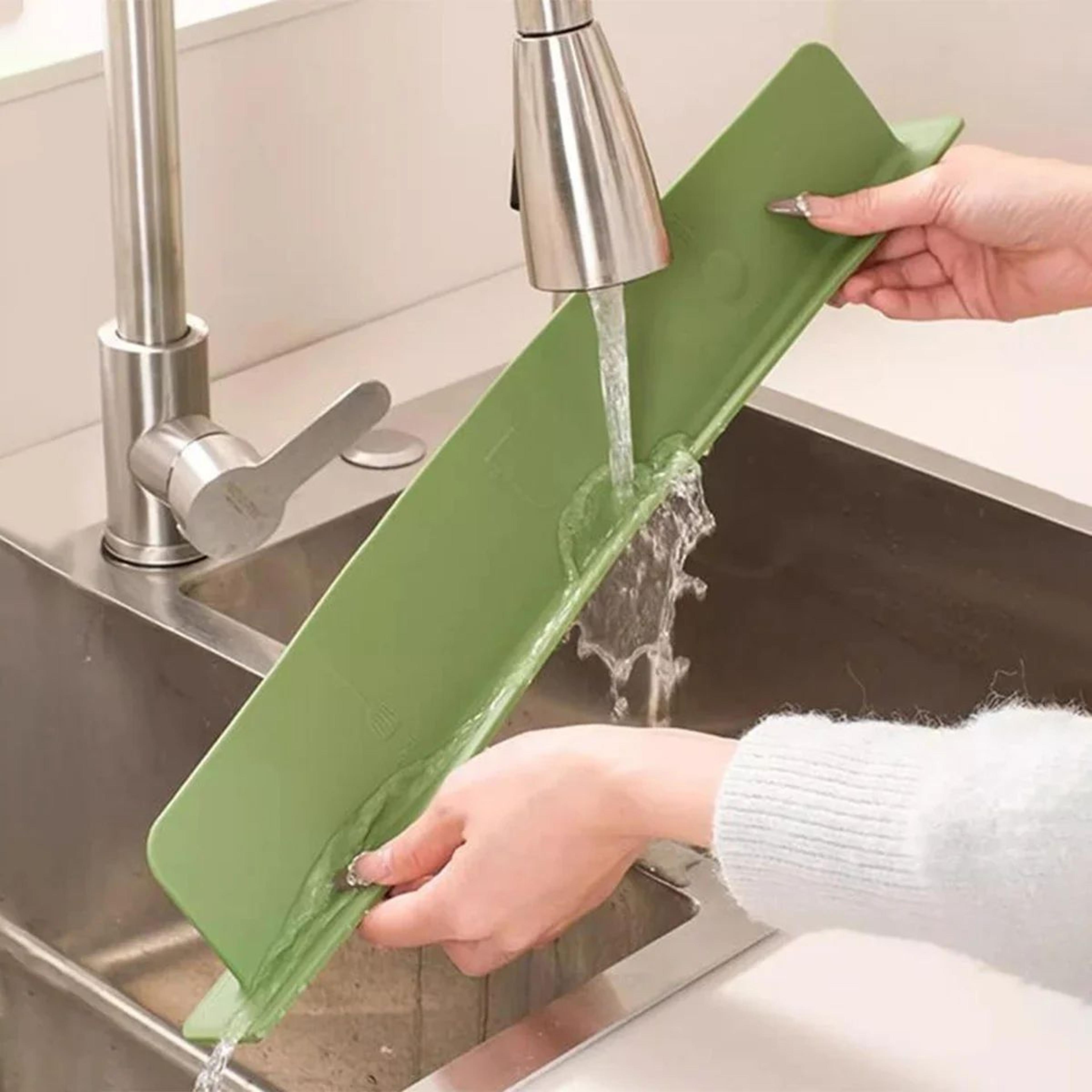 Silicone Sink Splash Guard With Suction Cup  WhiteGreen Water Baffle To Protect Clothes From Splash 4