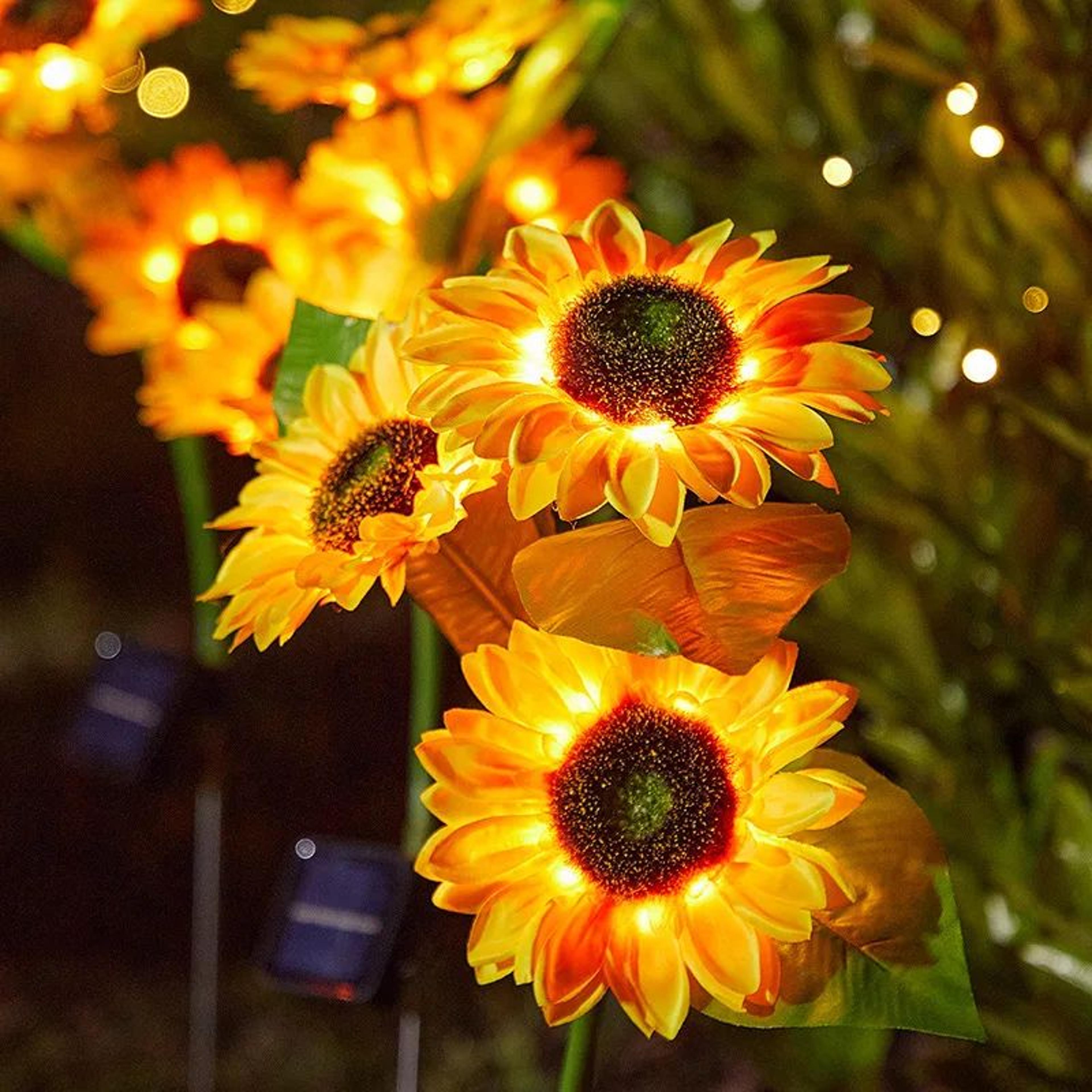 Solar Sunflower LED Garden Light 1