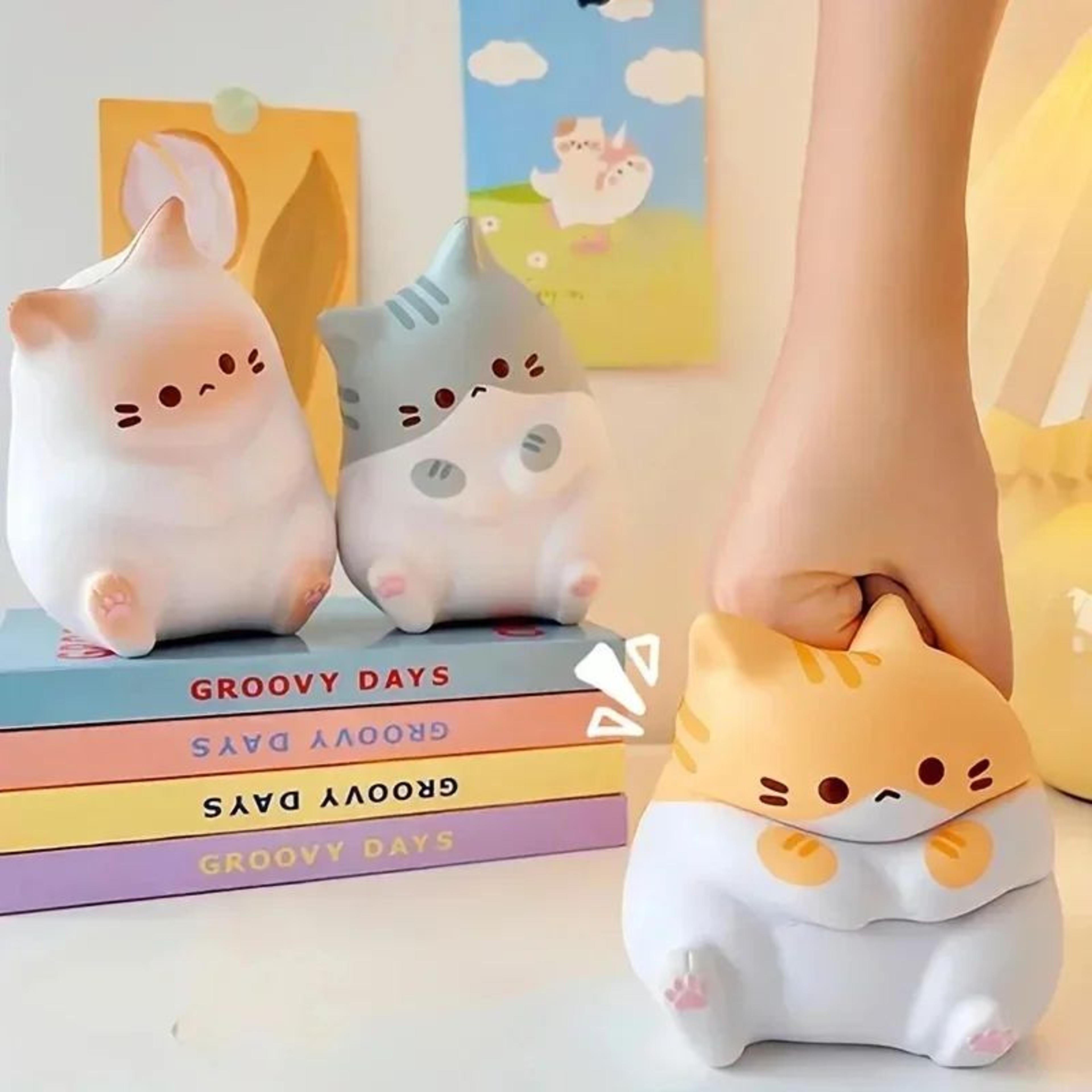 Adorable Cartoon Cat Squeeze Stress Toy 2