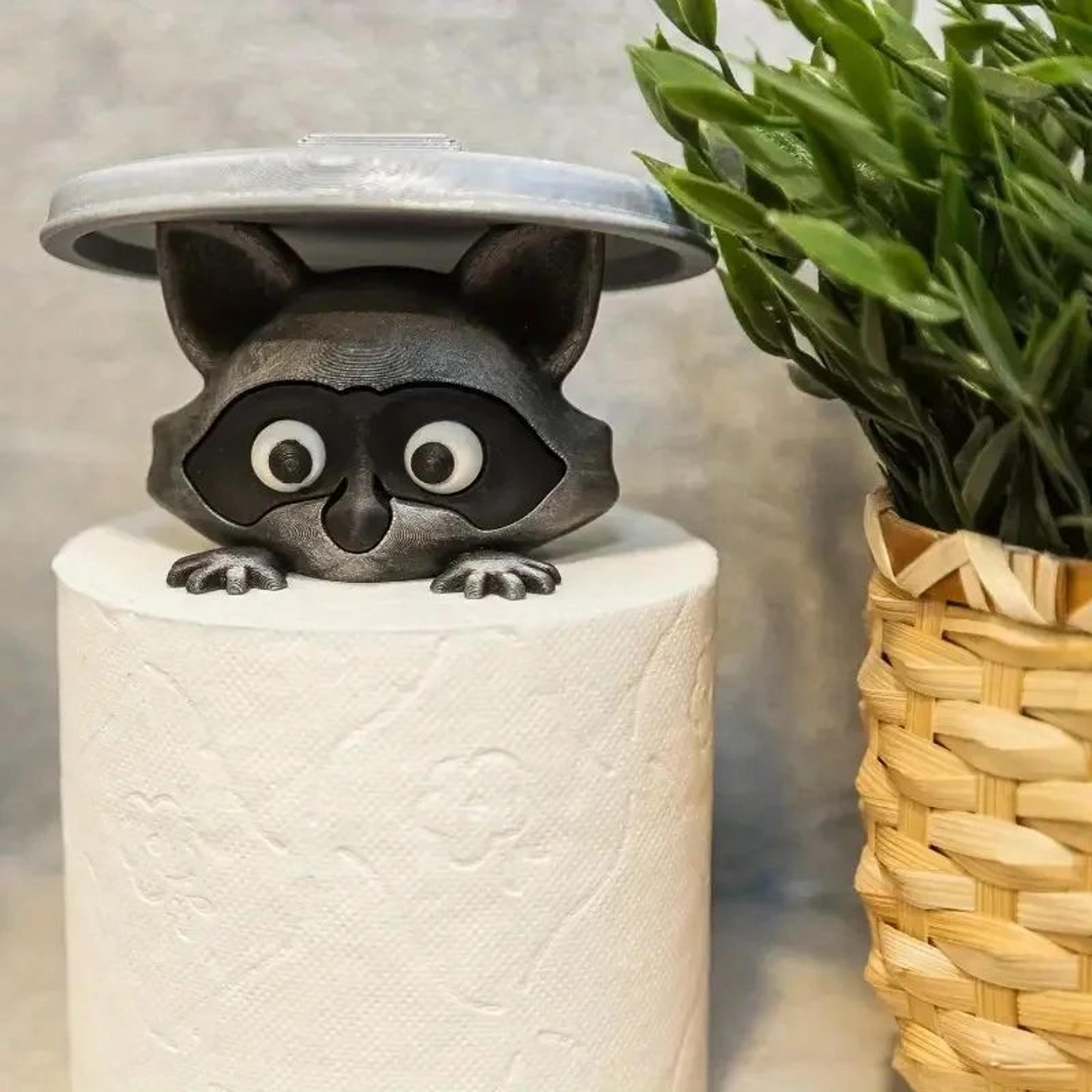 3D Raccoon Toilet Paper Holder Bathroom Decor 2