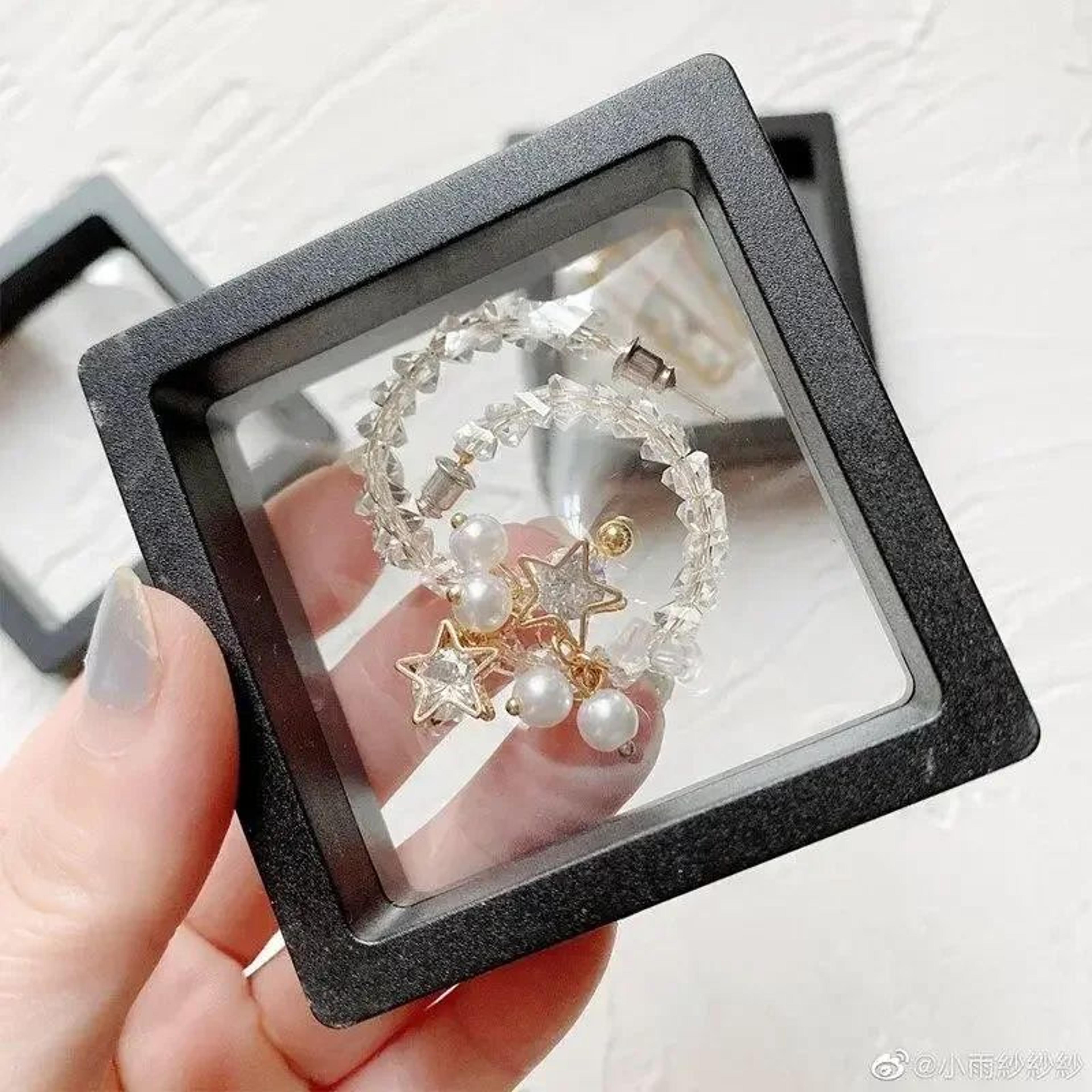 3D Floating Jewelry Display Cases 20 Pack 3