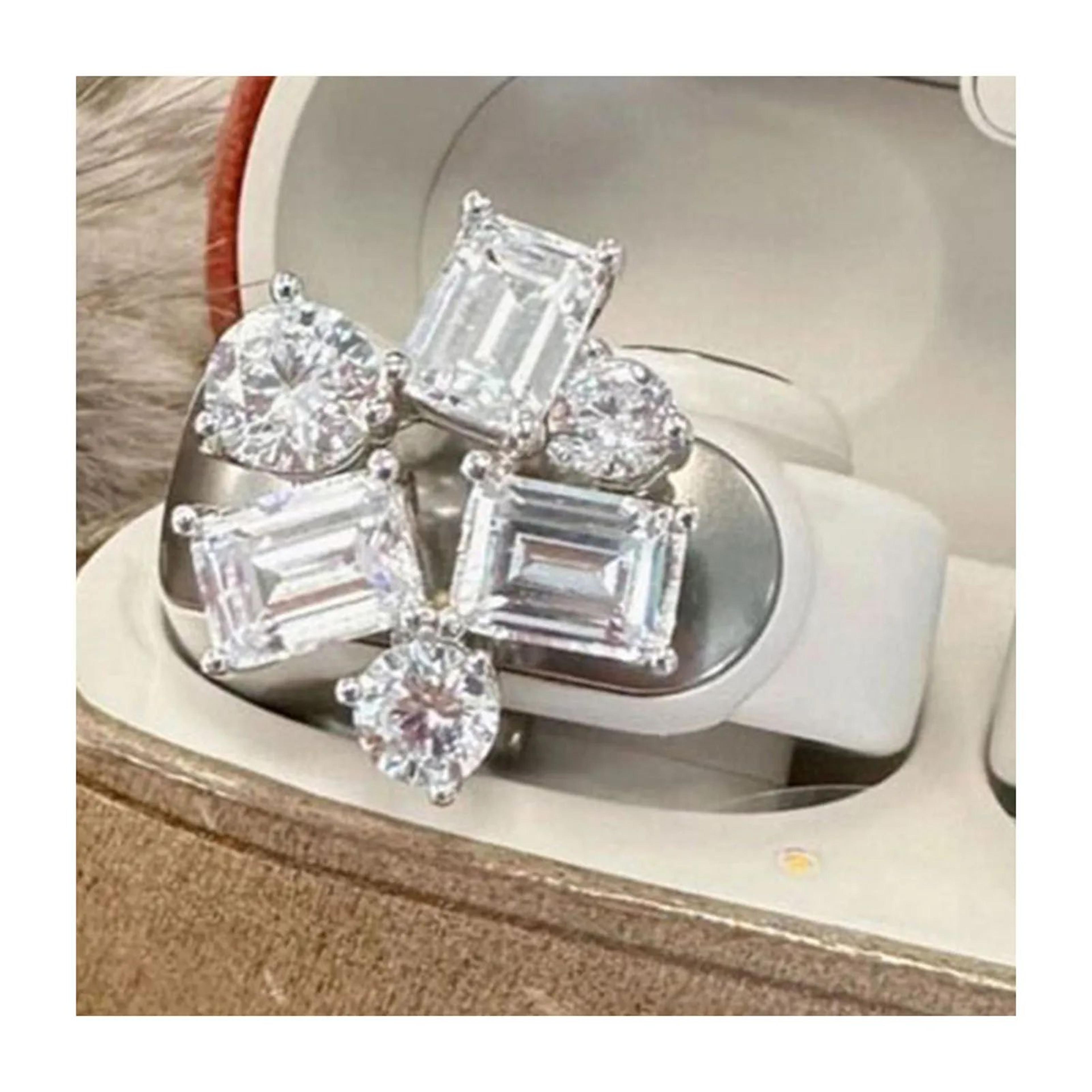 Rhinestone Earbud Clip Decoration 8