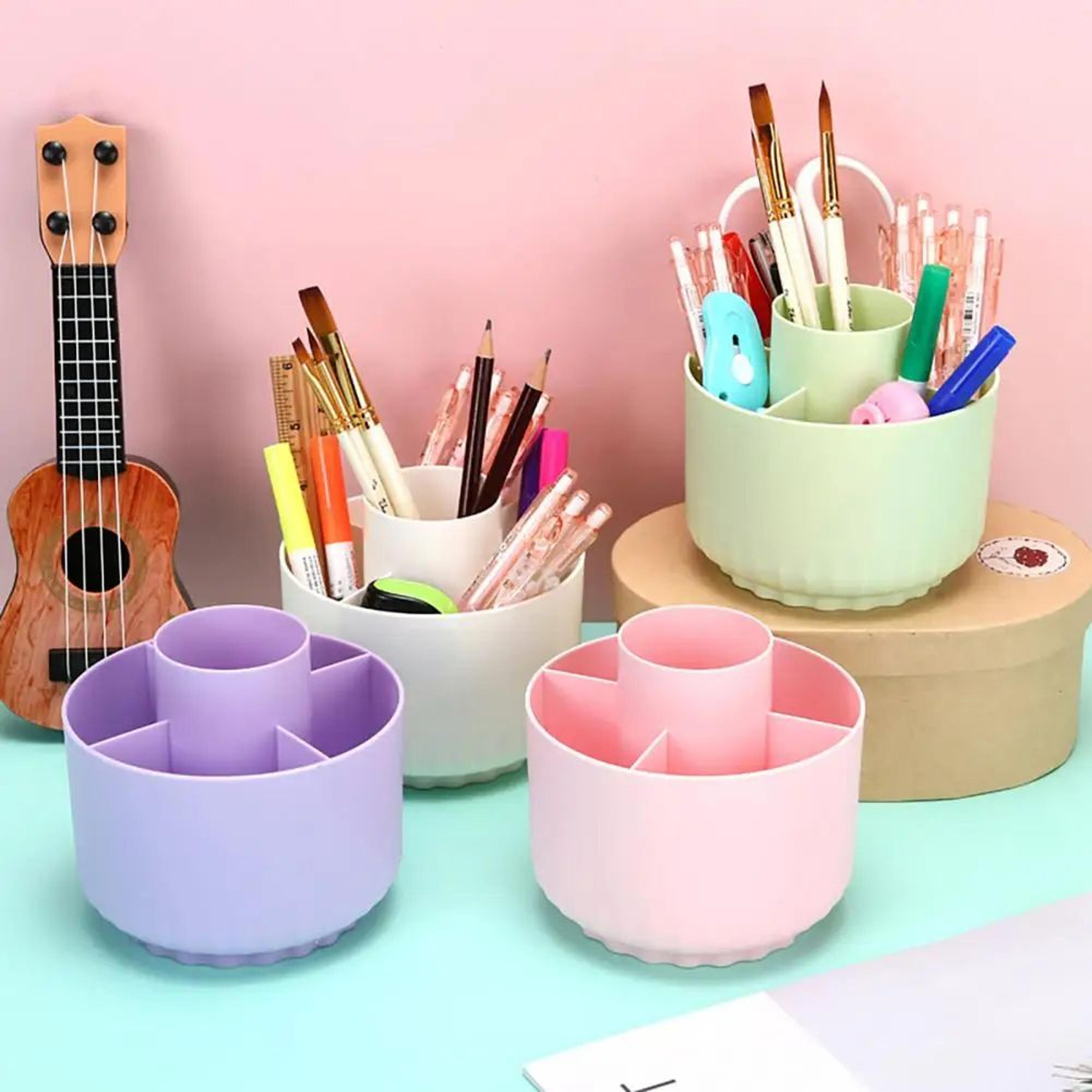Rotating Makeup Brush And Pen Organizer 0