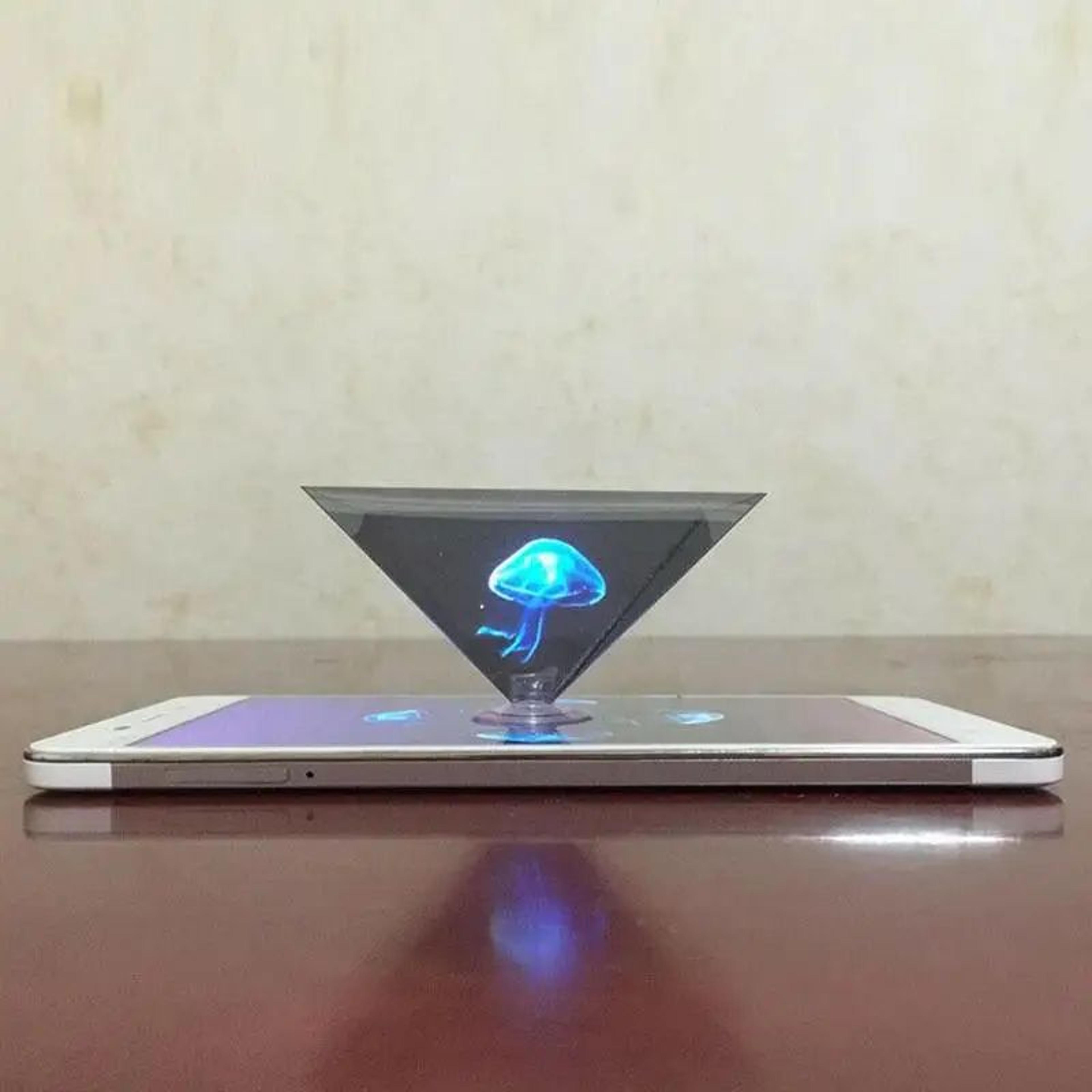 Smartphone 3D Hologram Projection Pyramid 2