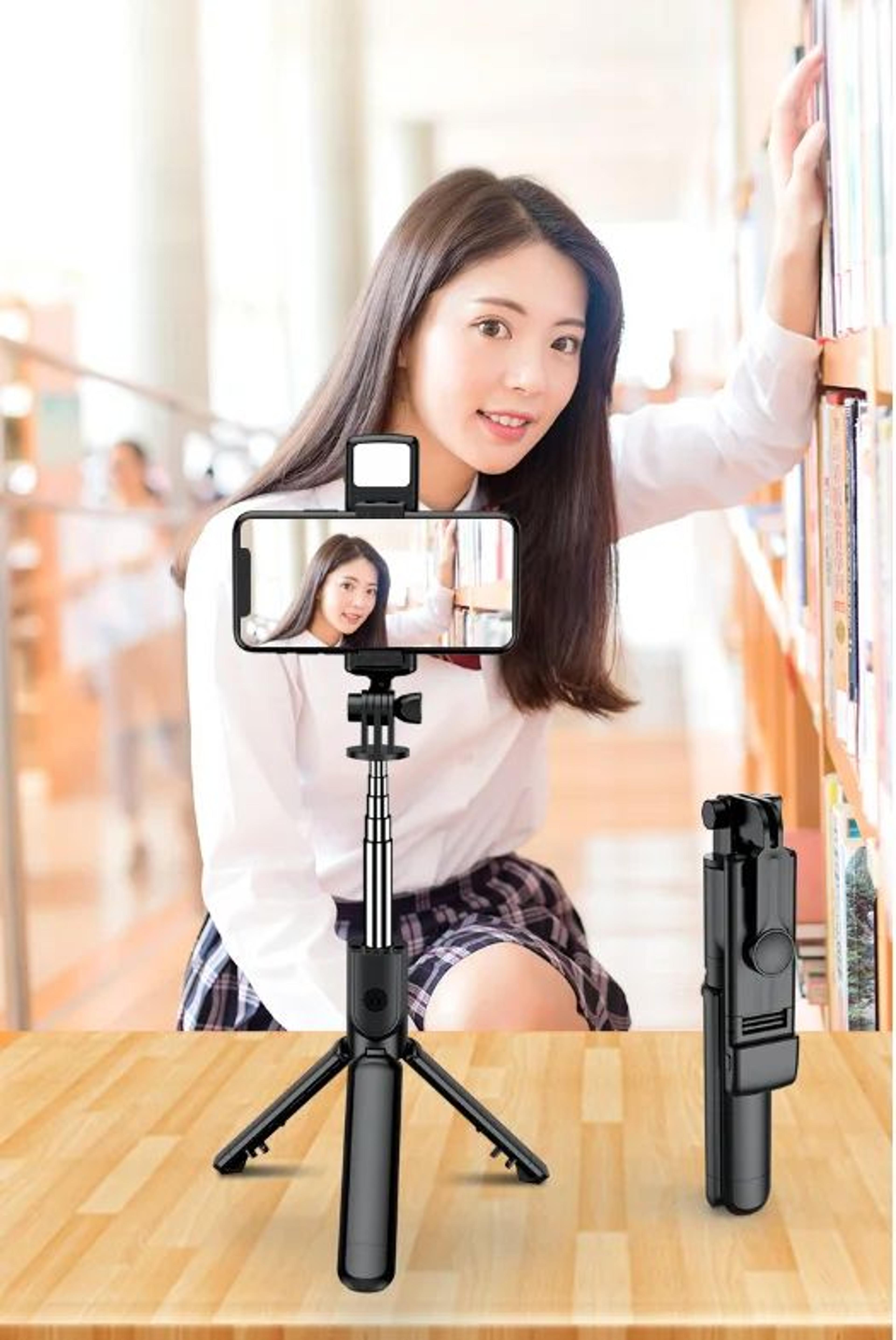 360 Degree Flexible Selfie Stick Tripod 8