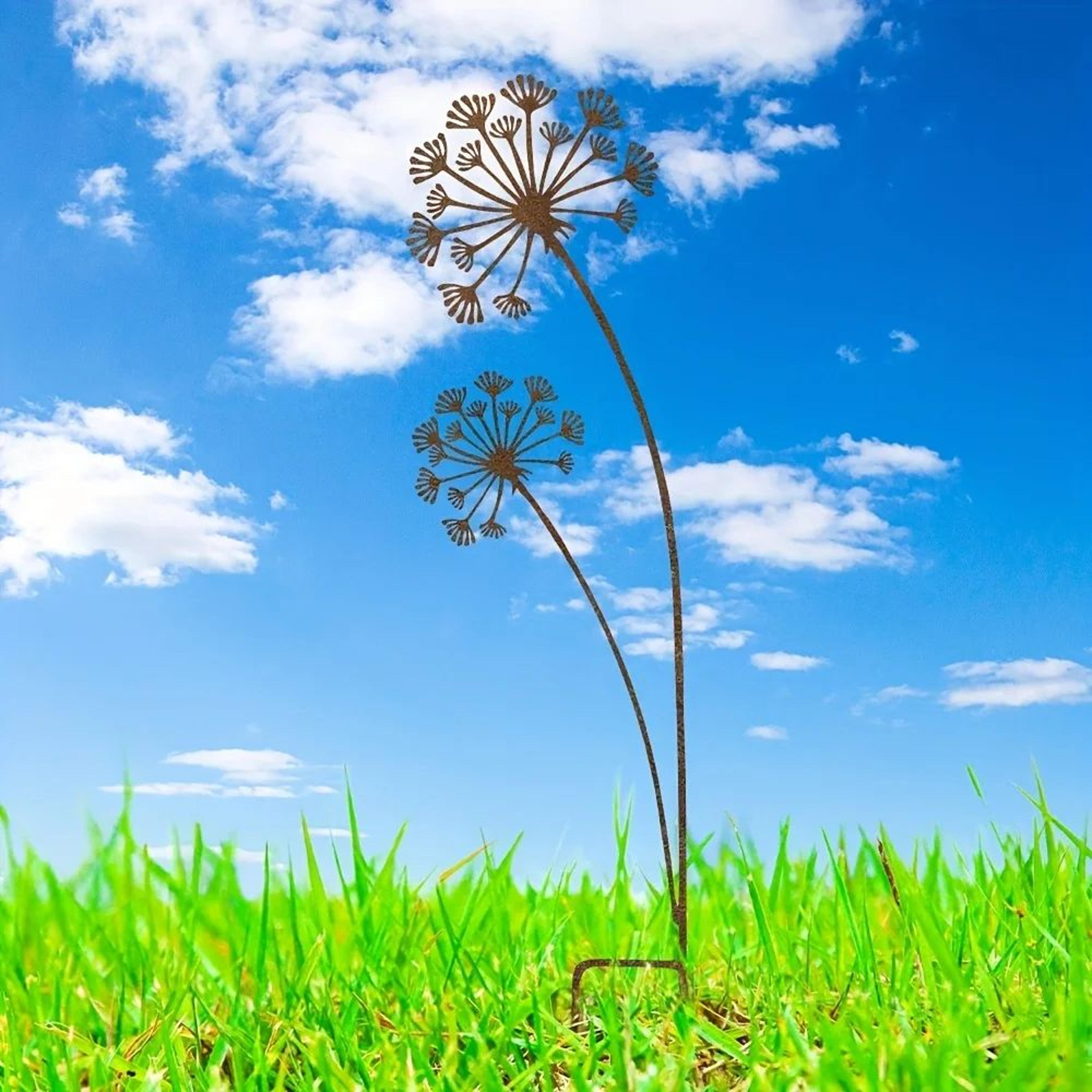 Metal Garden Decor Stake 8