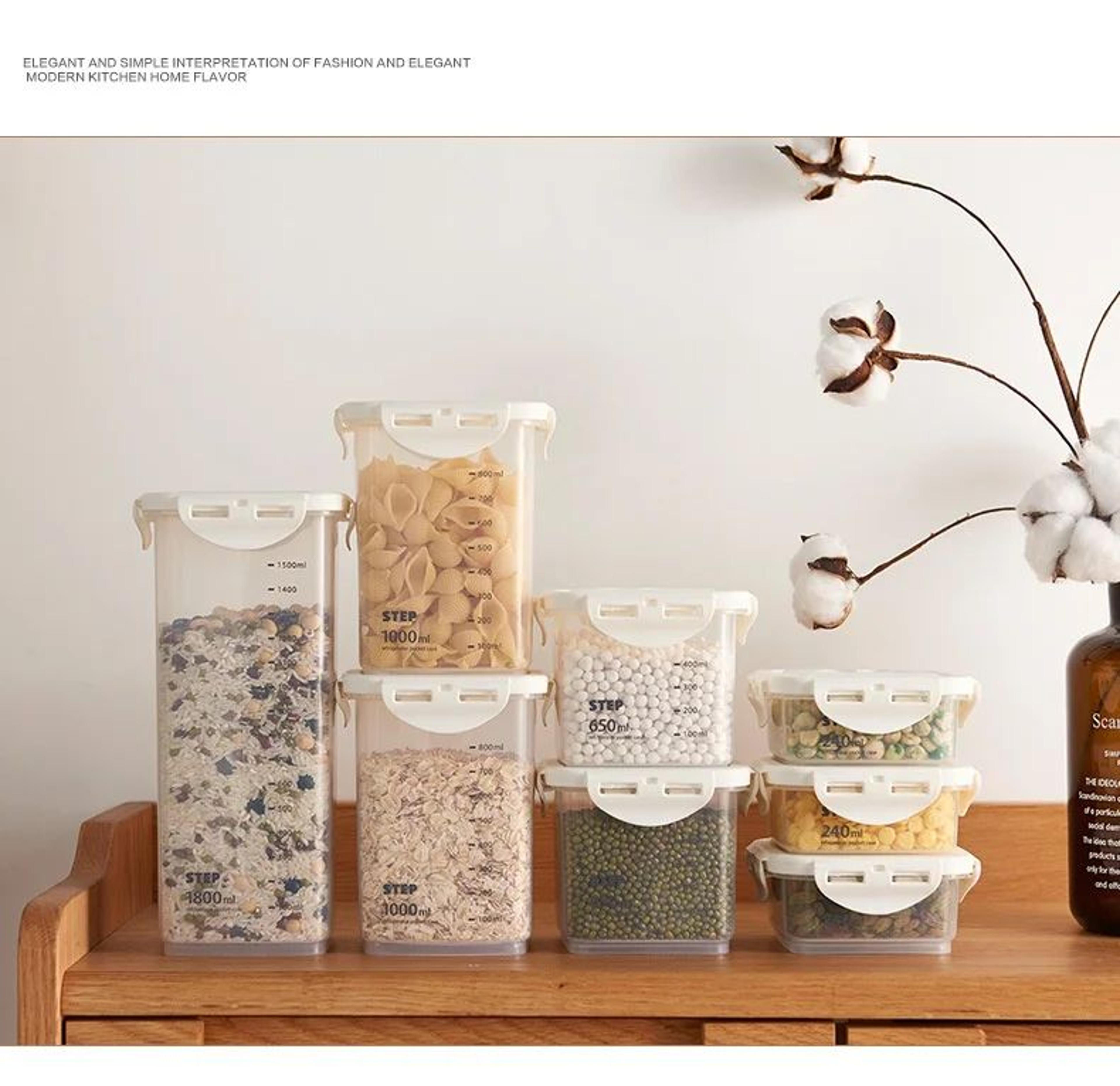 Large Capacity Sealed Food Storage Container 14