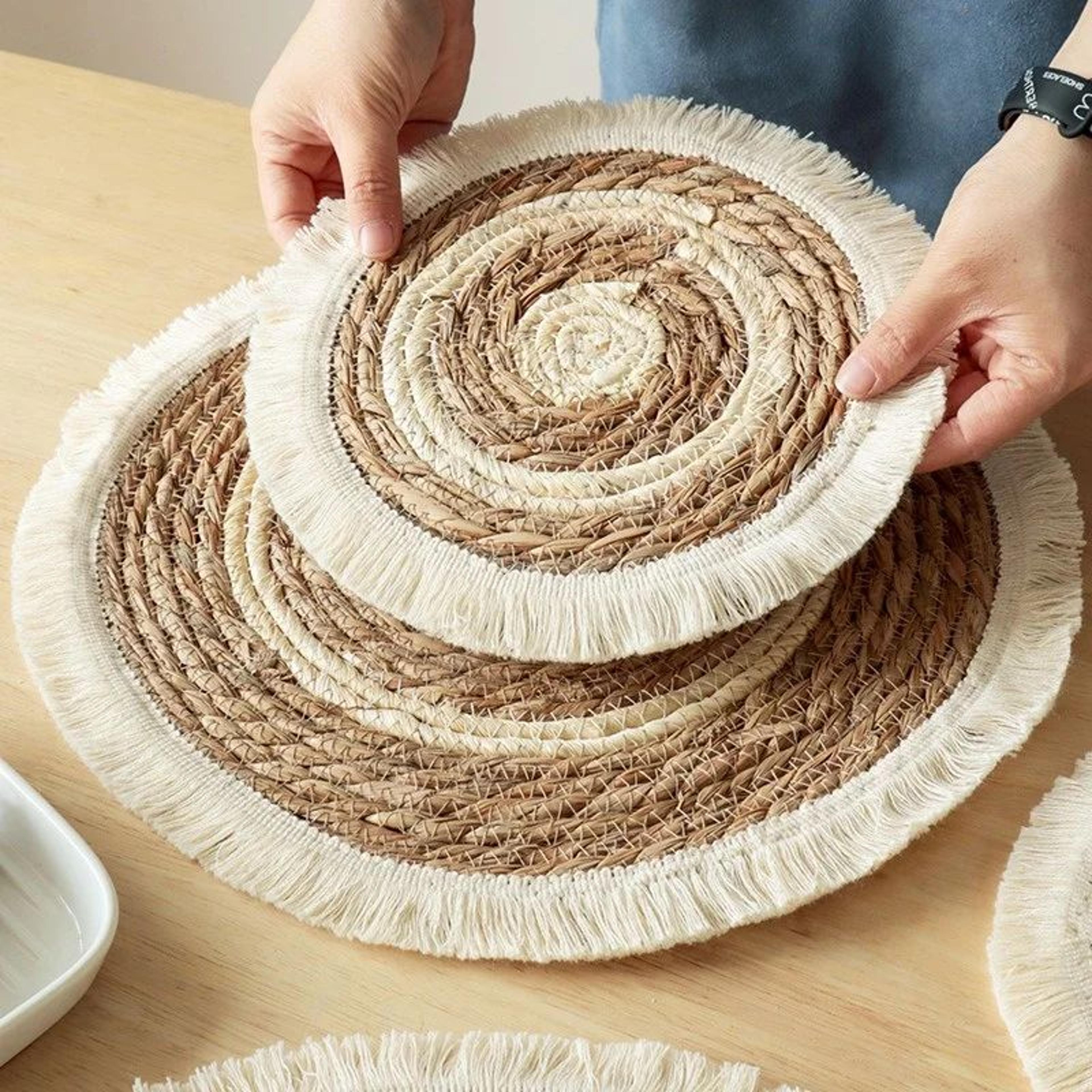 Bohemian Tassel Woven Placemat 1