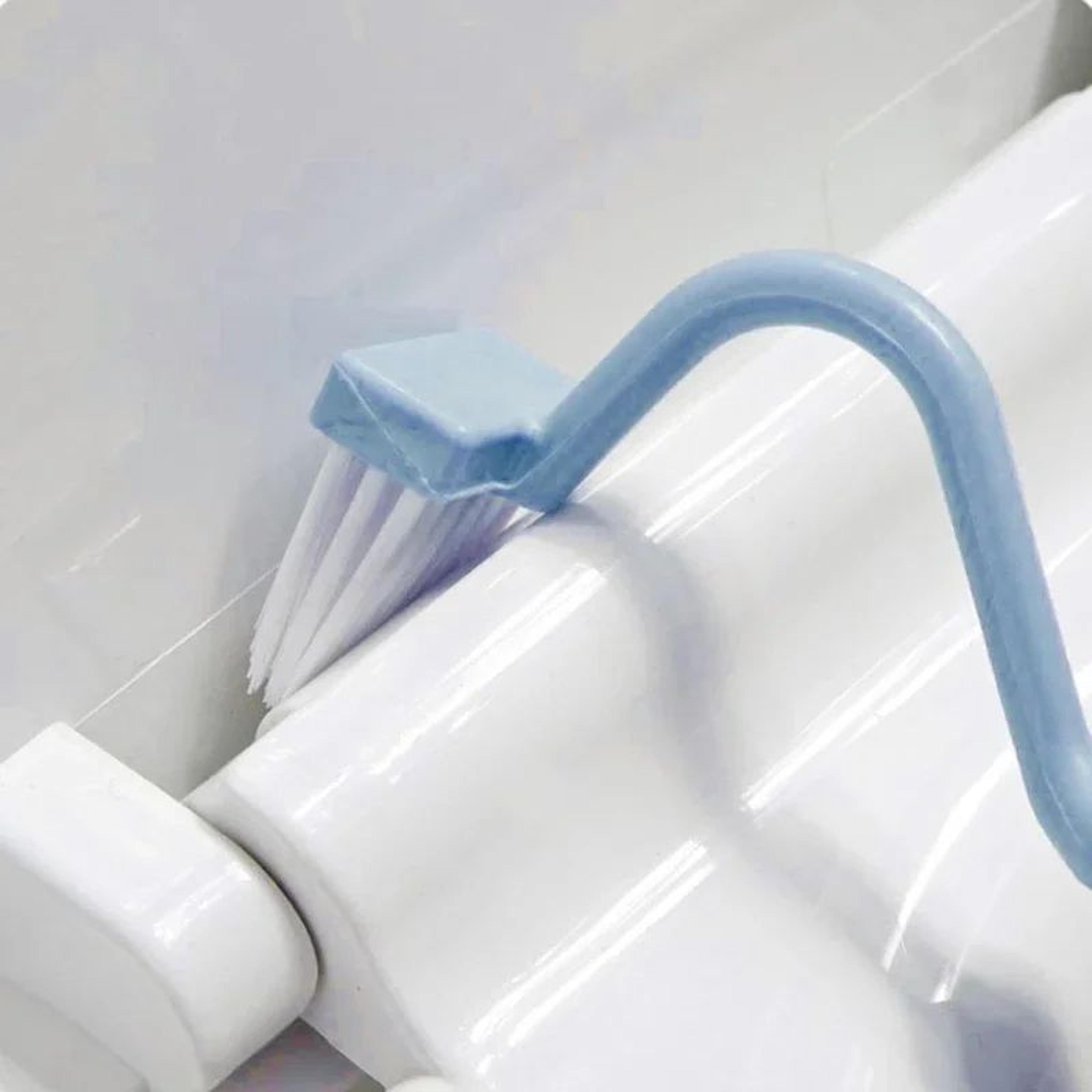 S Shape Toilet Cleaning Brush 4