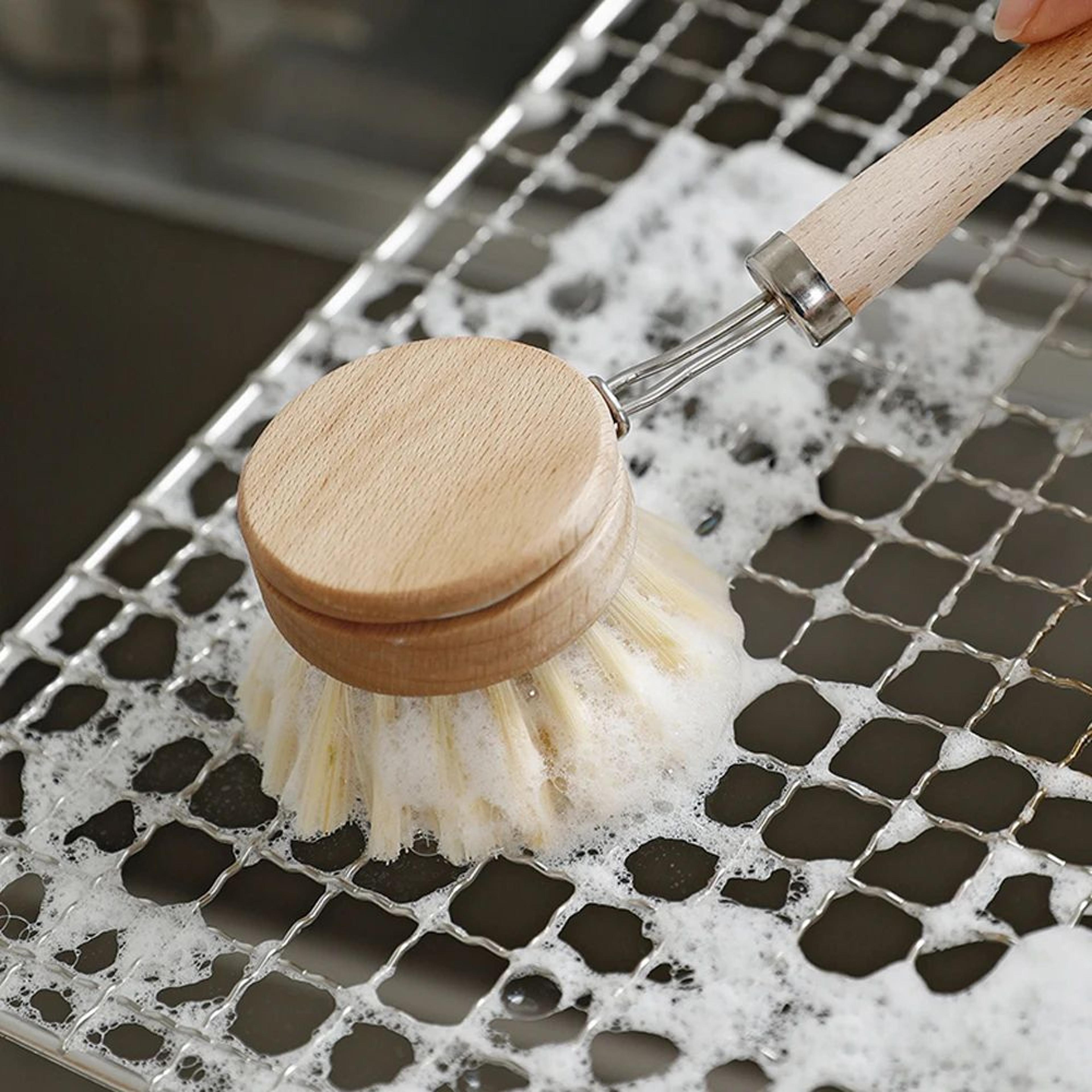 Eco Friendly Wooden Dish Cleaning Brush 13