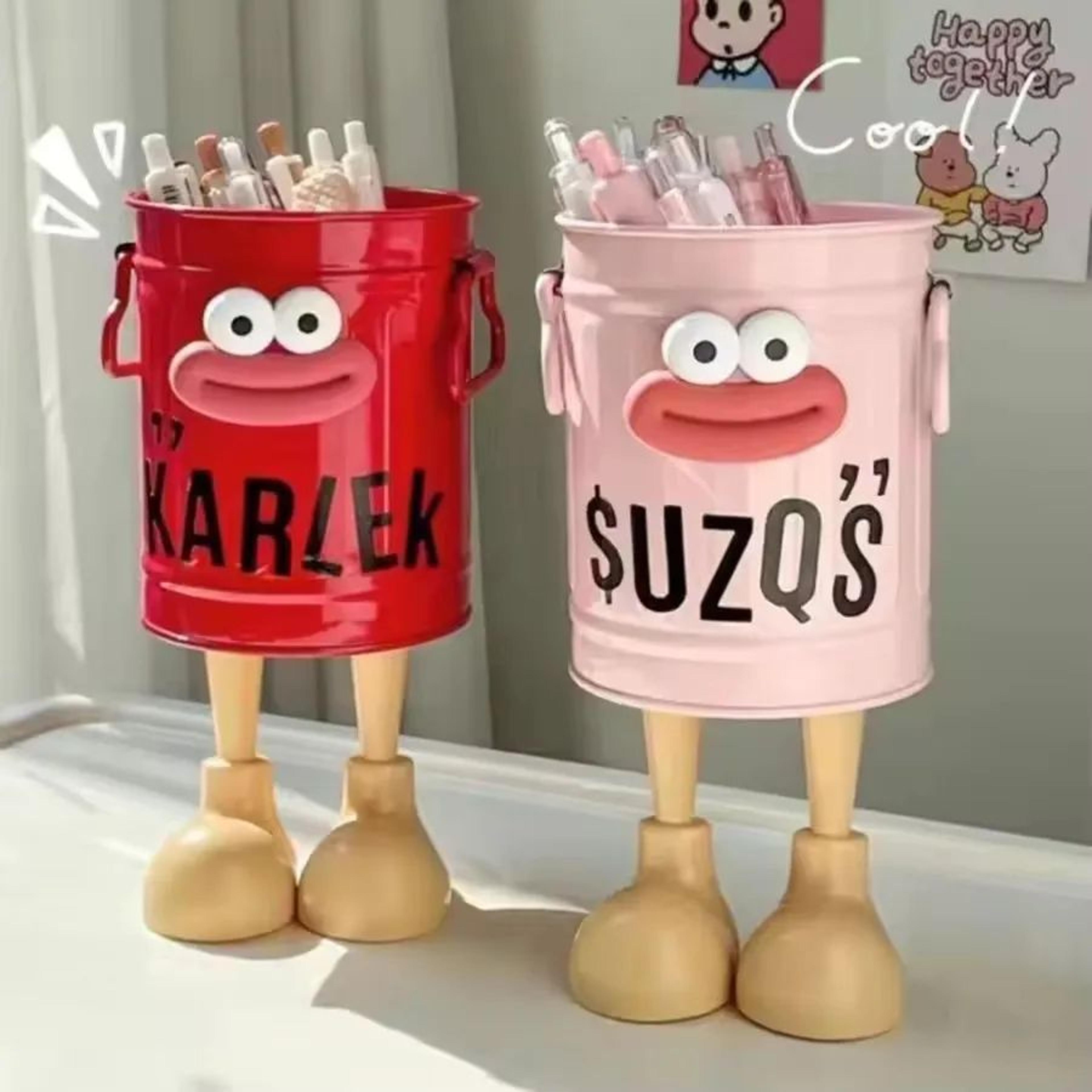 Cartoon Pen Holder Desk Organizer With Random Letter Stickers 1