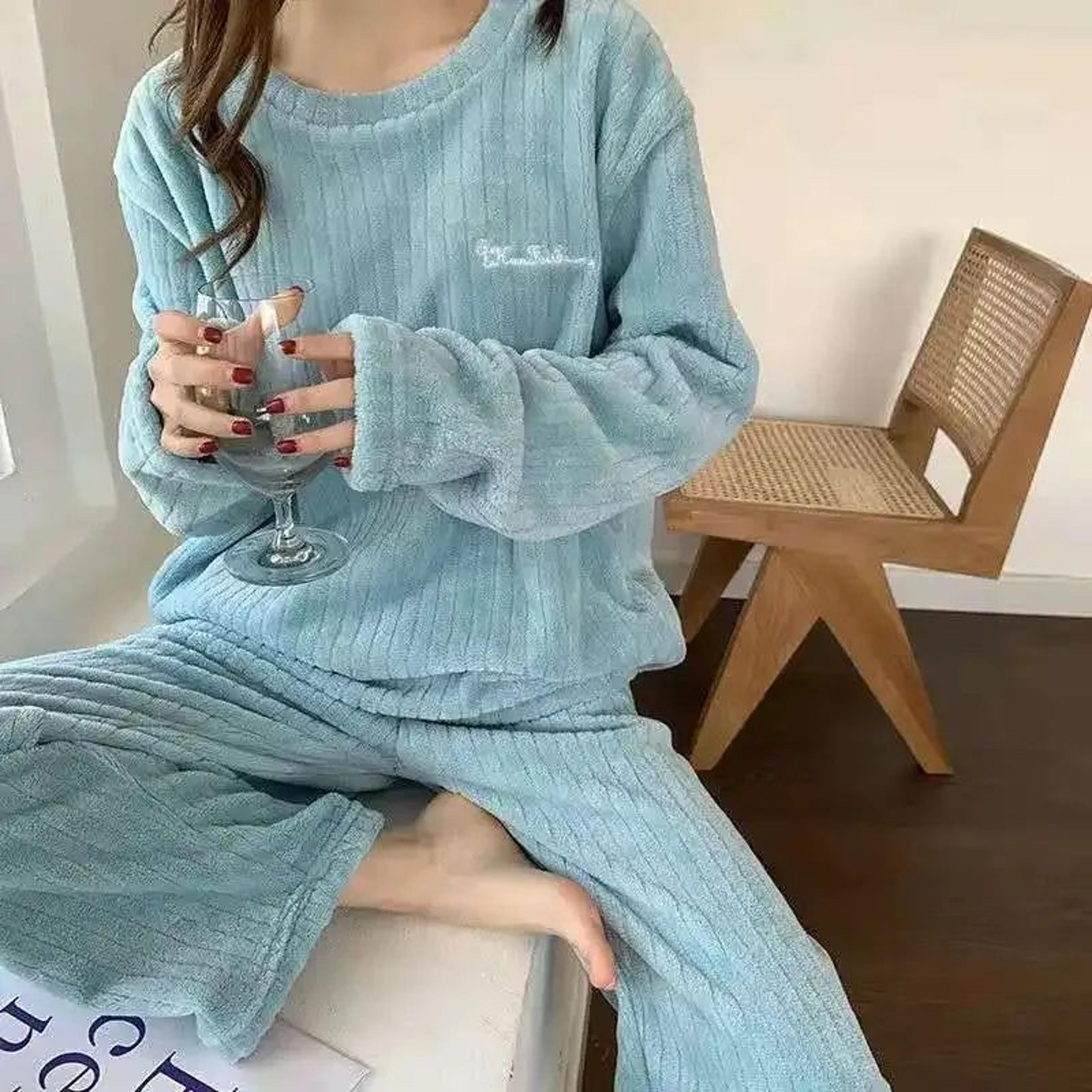 Women Soft Coral Velvet Jacquard Winter Pajama Set 9