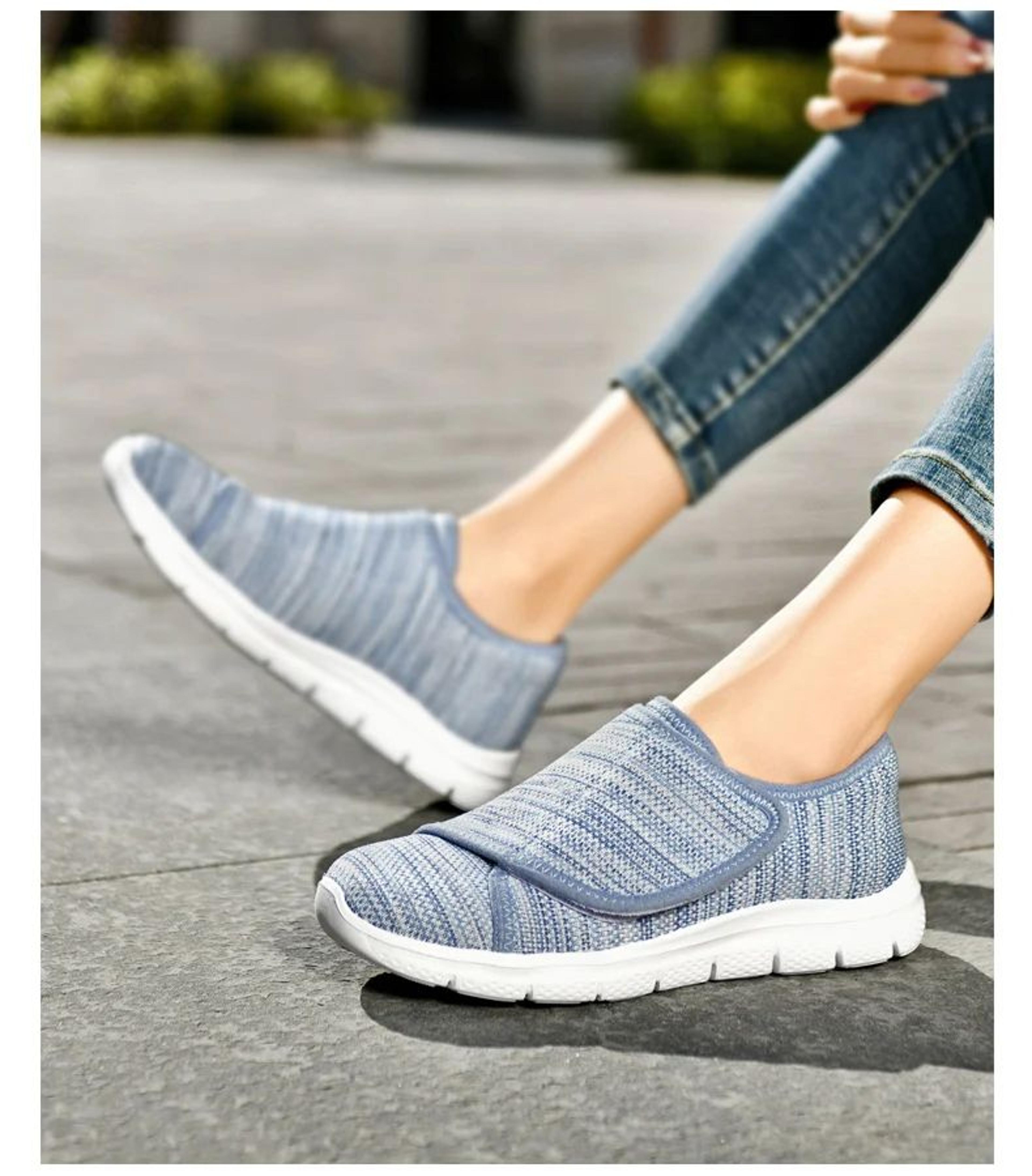 Orthopedic Wide Fit Walking Shoes For Swollen Feet 9
