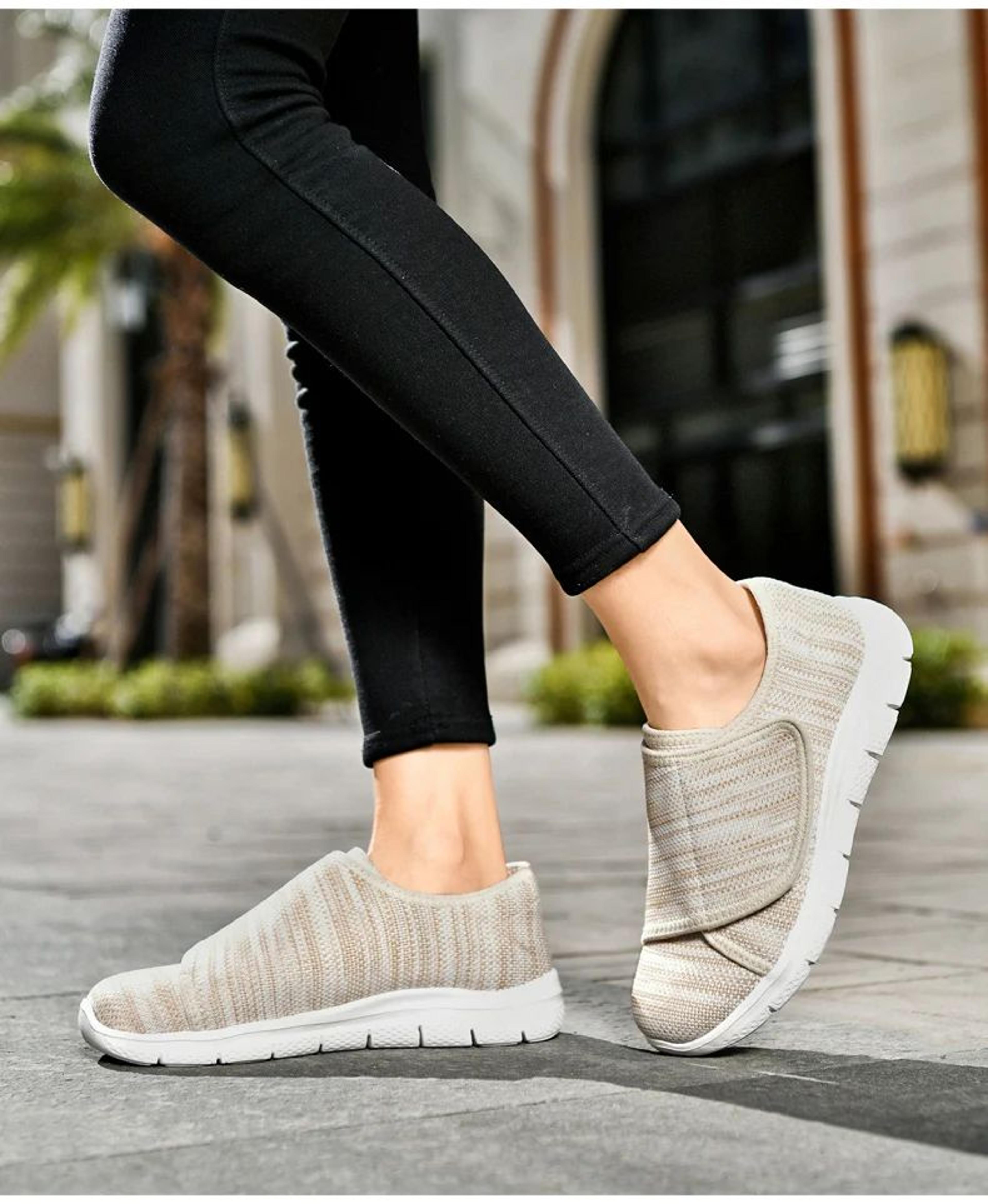 Orthopedic Wide Fit Walking Shoes For Swollen Feet 10