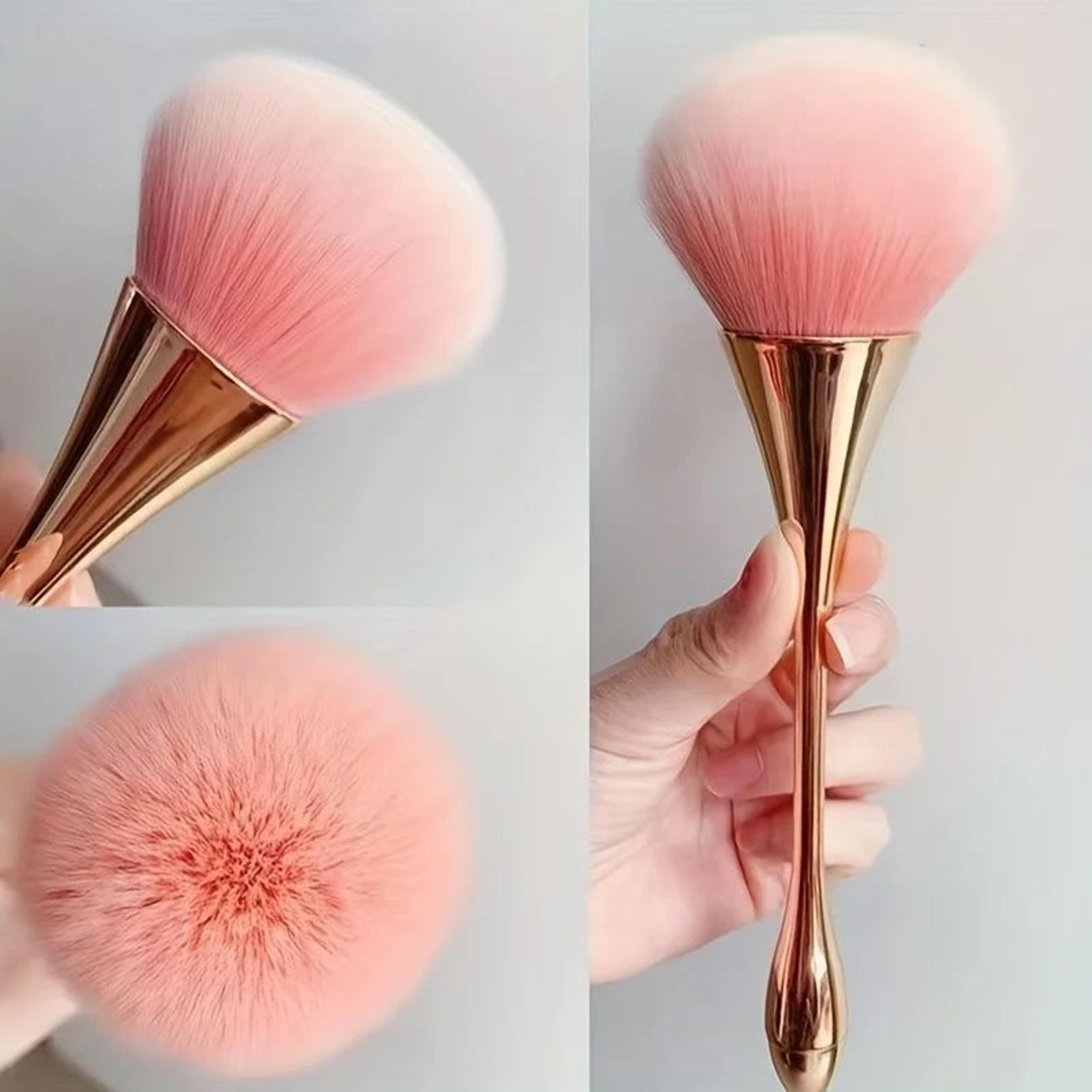 rose gold fan makeup brush soft highlight blush powder brush