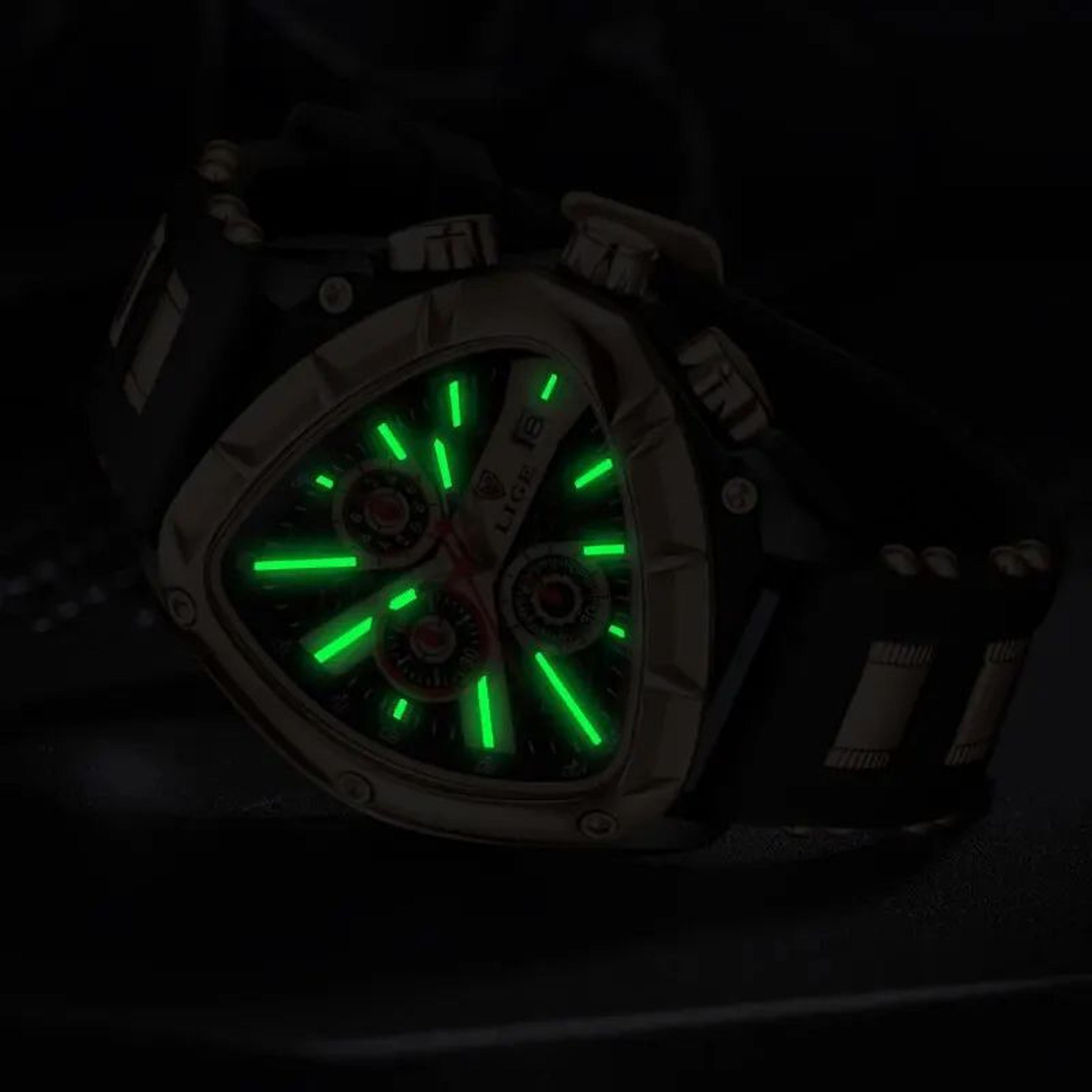 Luxury Waterproof Mens Quartz Watch With Large Dial 1