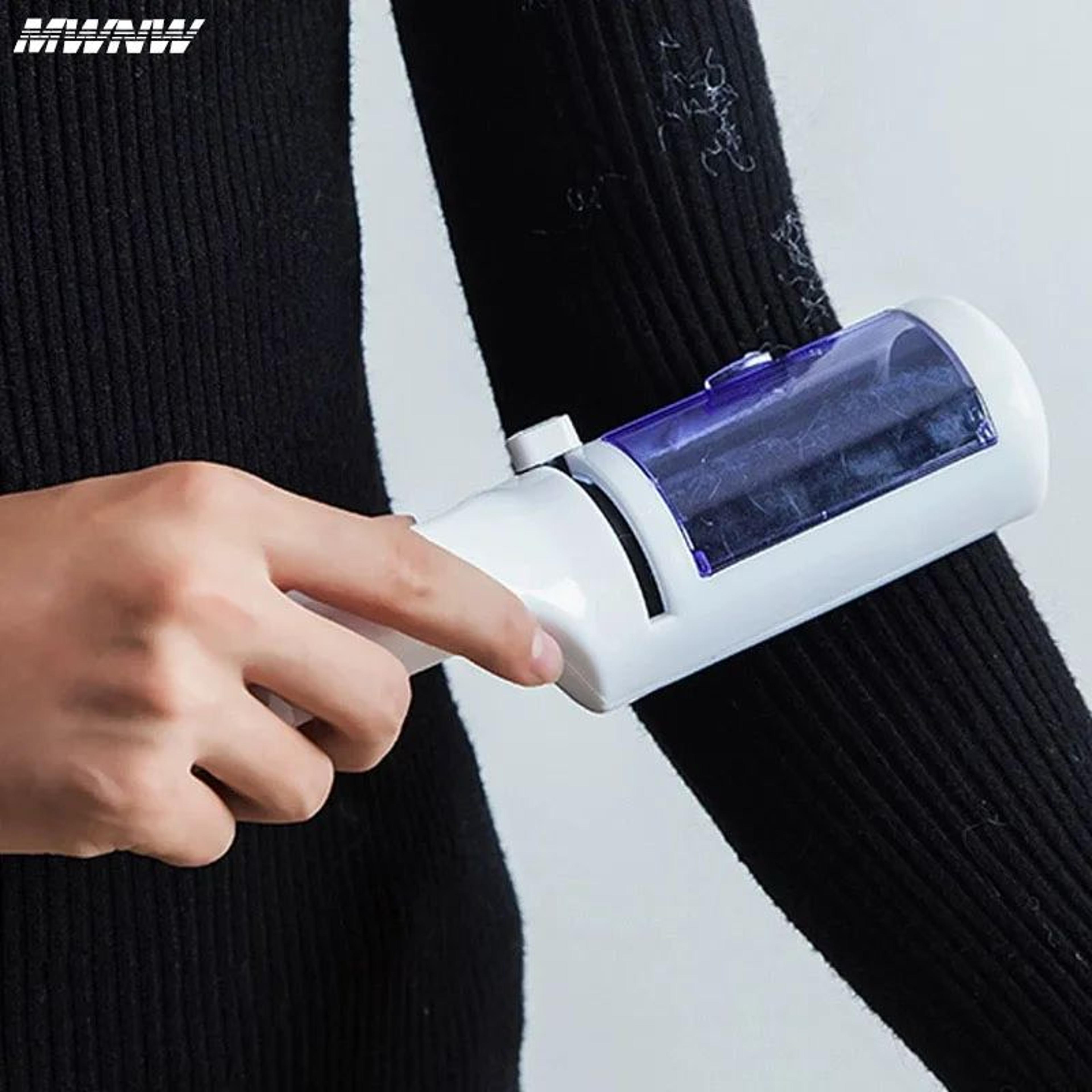 portable electrostatic lint remover brush