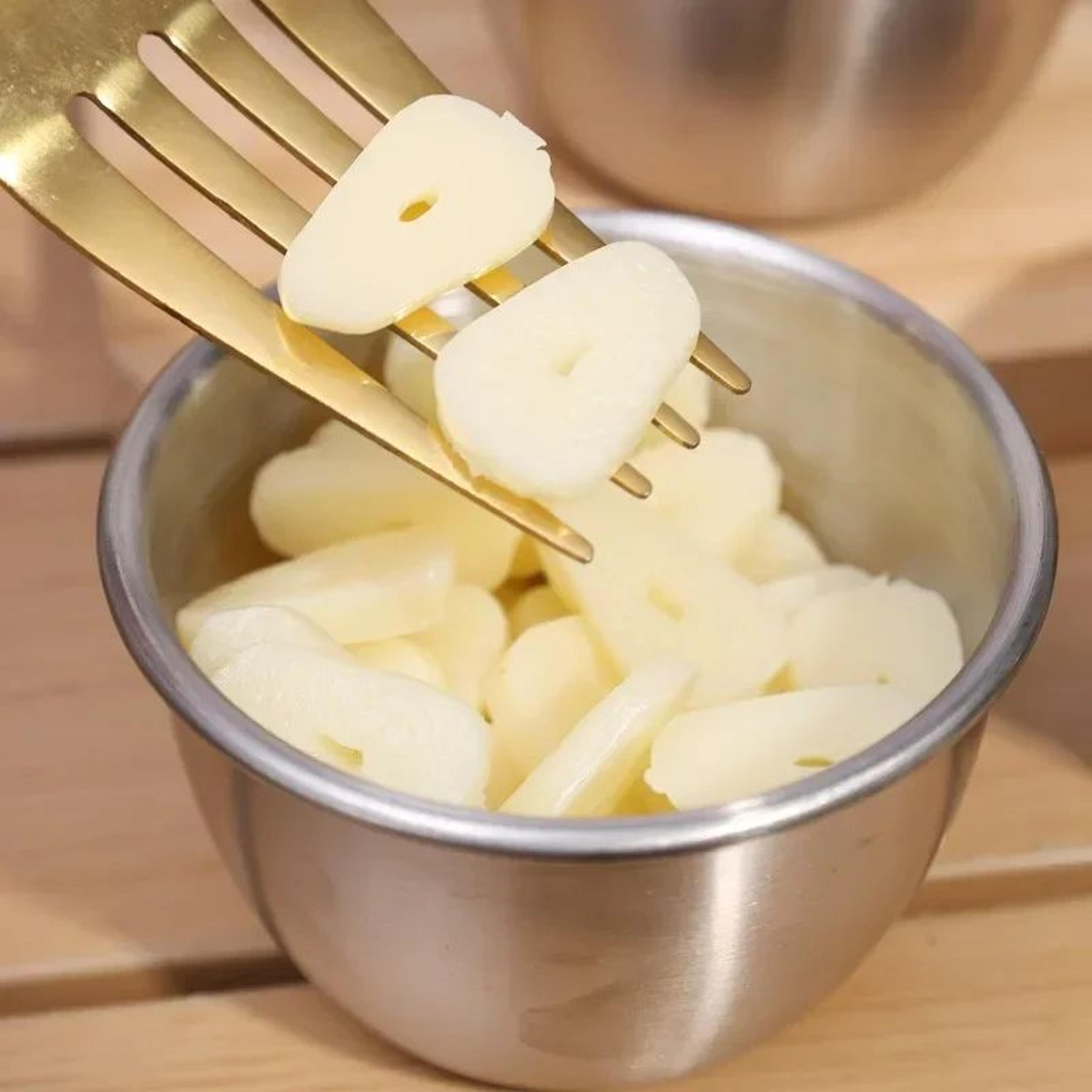 Stainless Steel Sauce Cup With Lid Portable Container 6