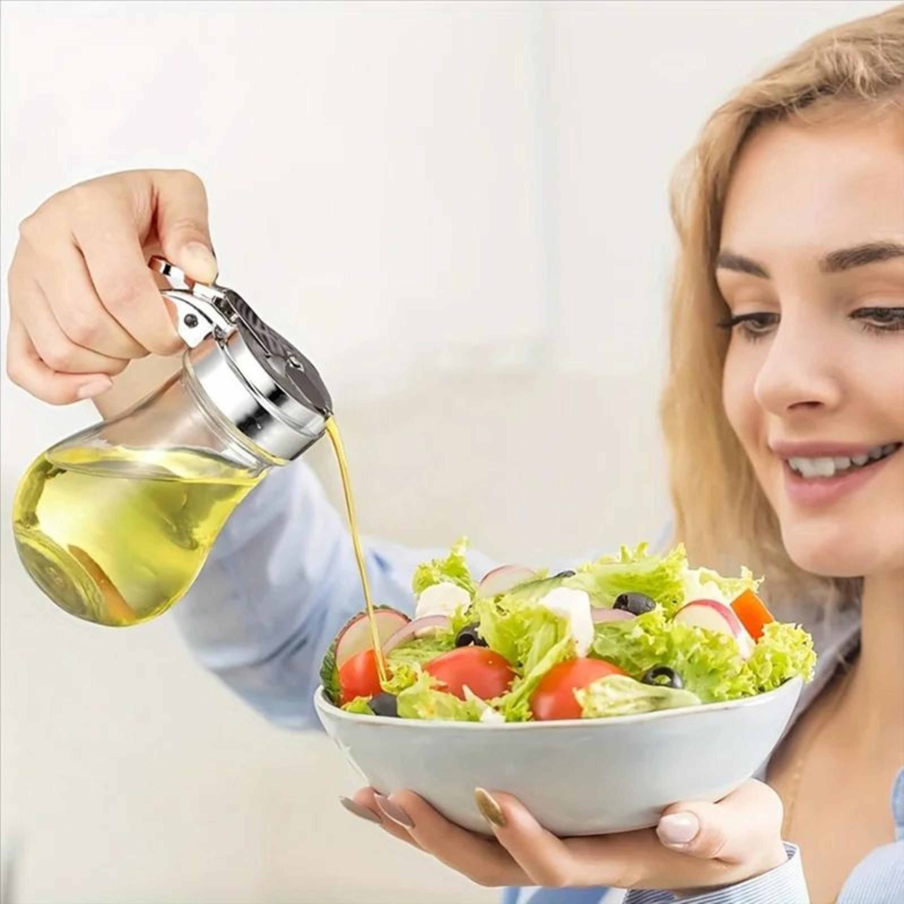 Glass Syrup Dispenser With No Drip Pour Spout 2