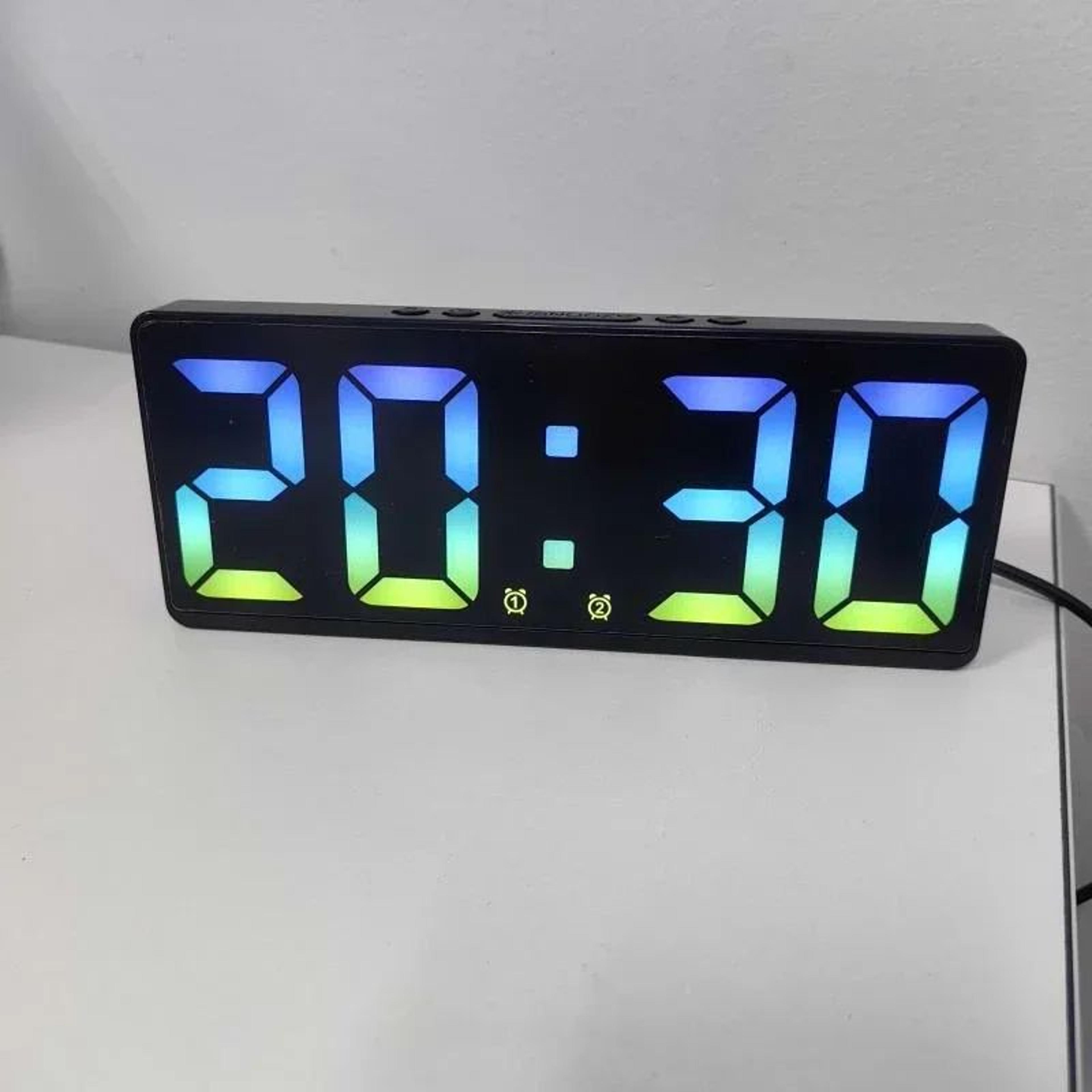Voice Control LED Digital Alarm Clock With Temperature And Snooze 1