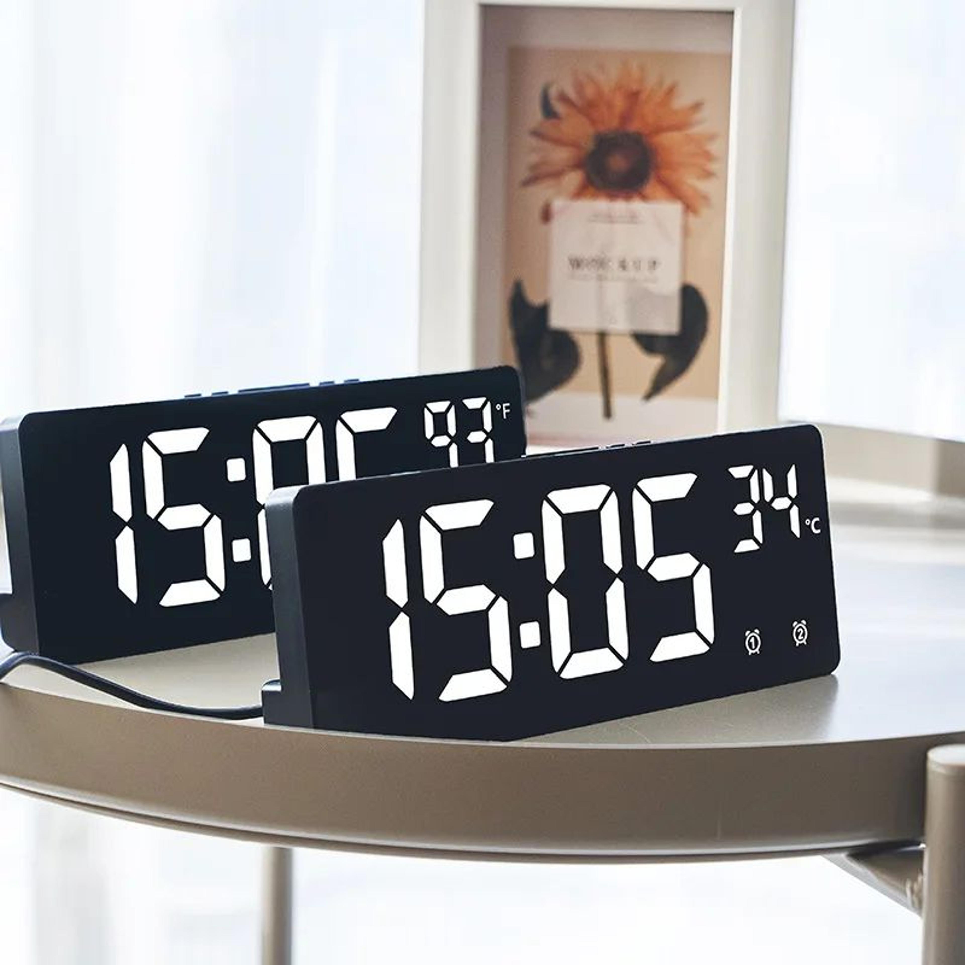 Voice Control LED Digital Alarm Clock With Temperature 4