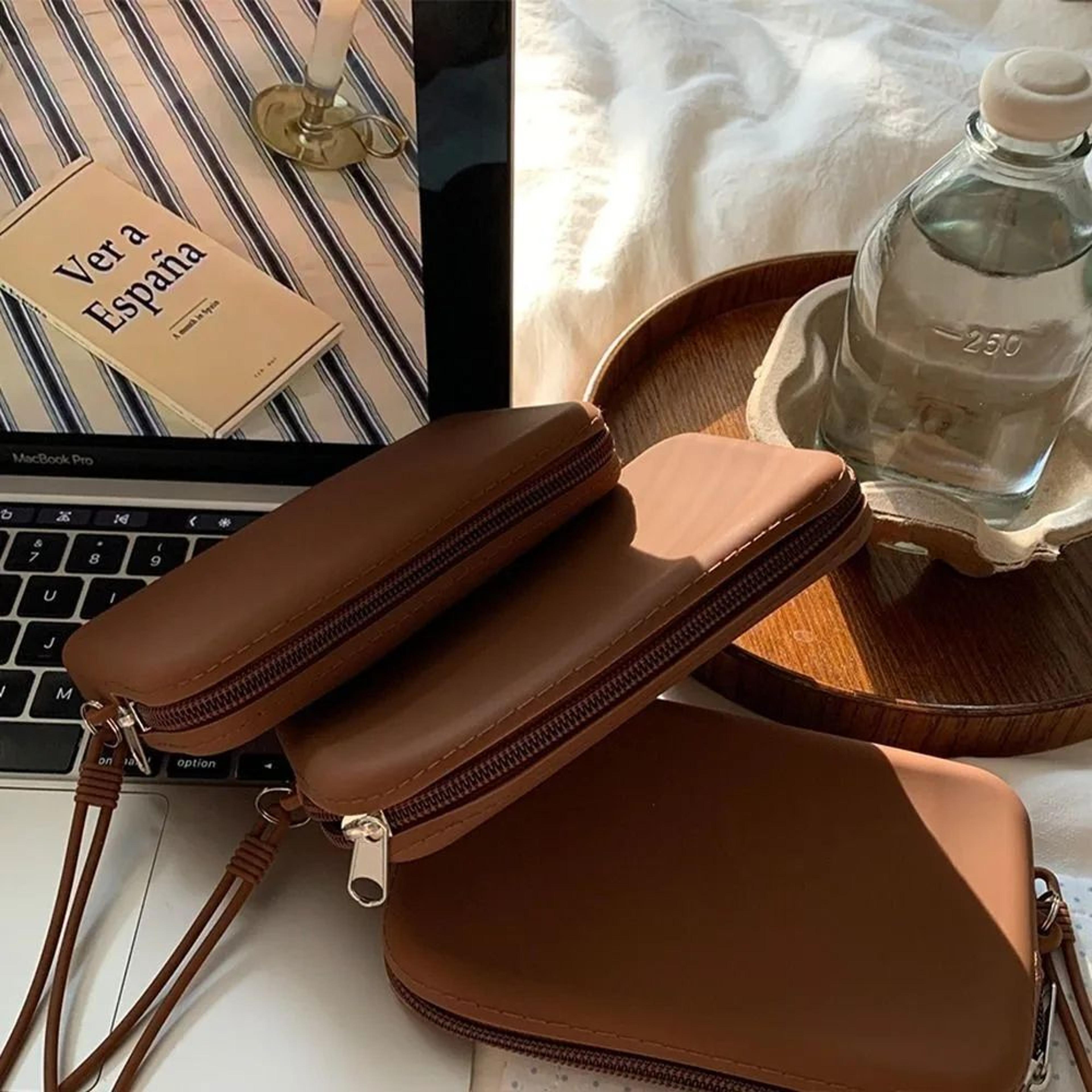 Silicone Cosmetic Bag Small Rectangle Organizer 2