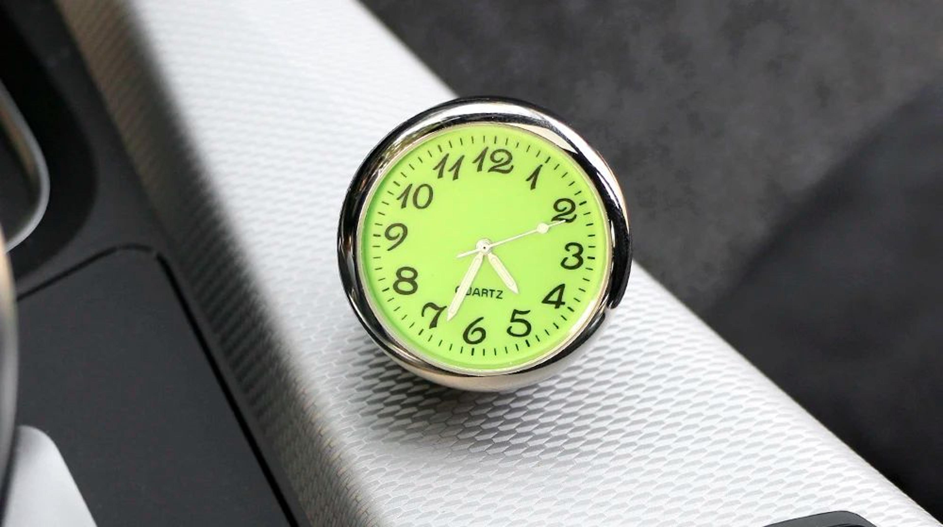Luminous Car Clock Thermometer Hygrometer 9