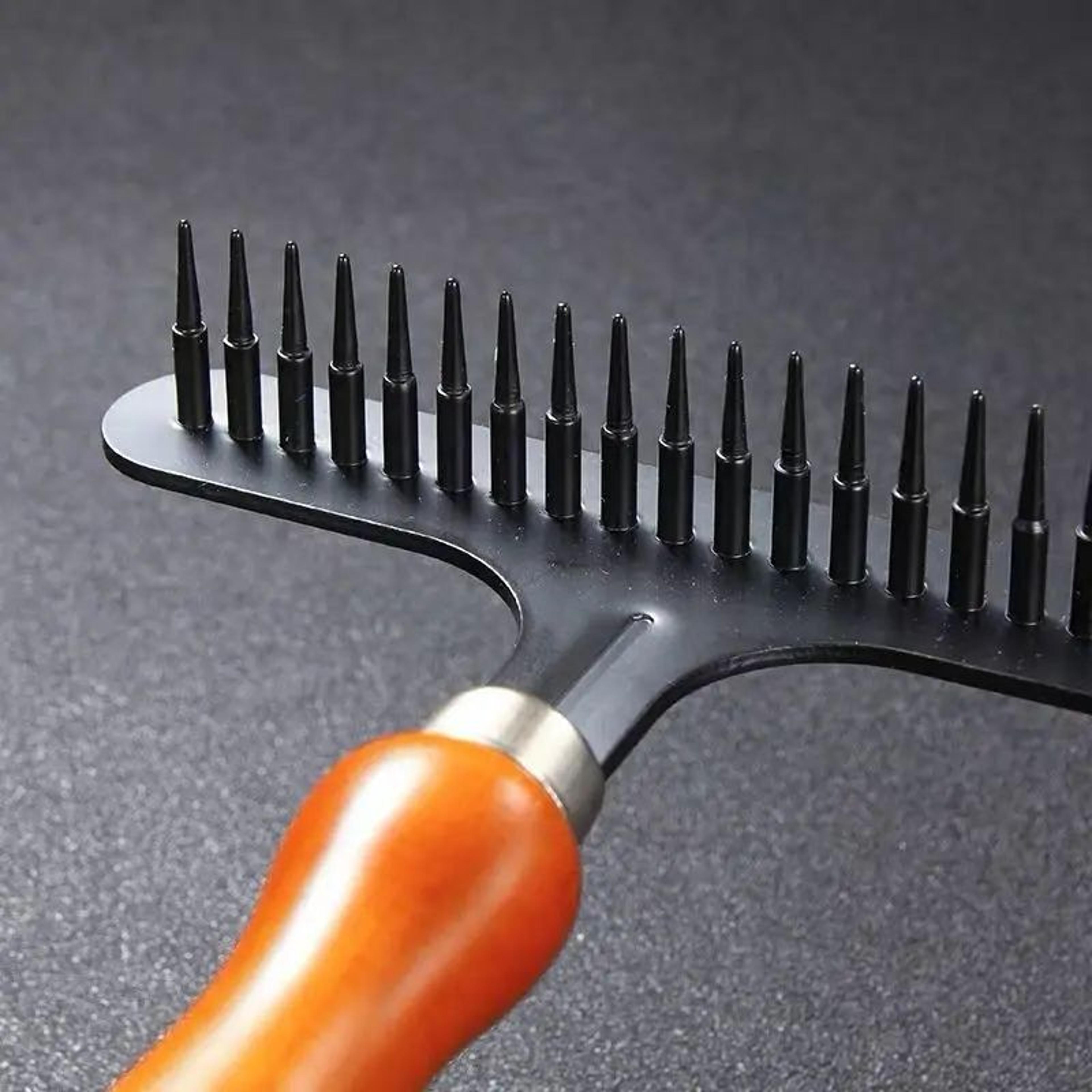 Wooden Deshedding Undercoat Grooming Rake For Pets 1