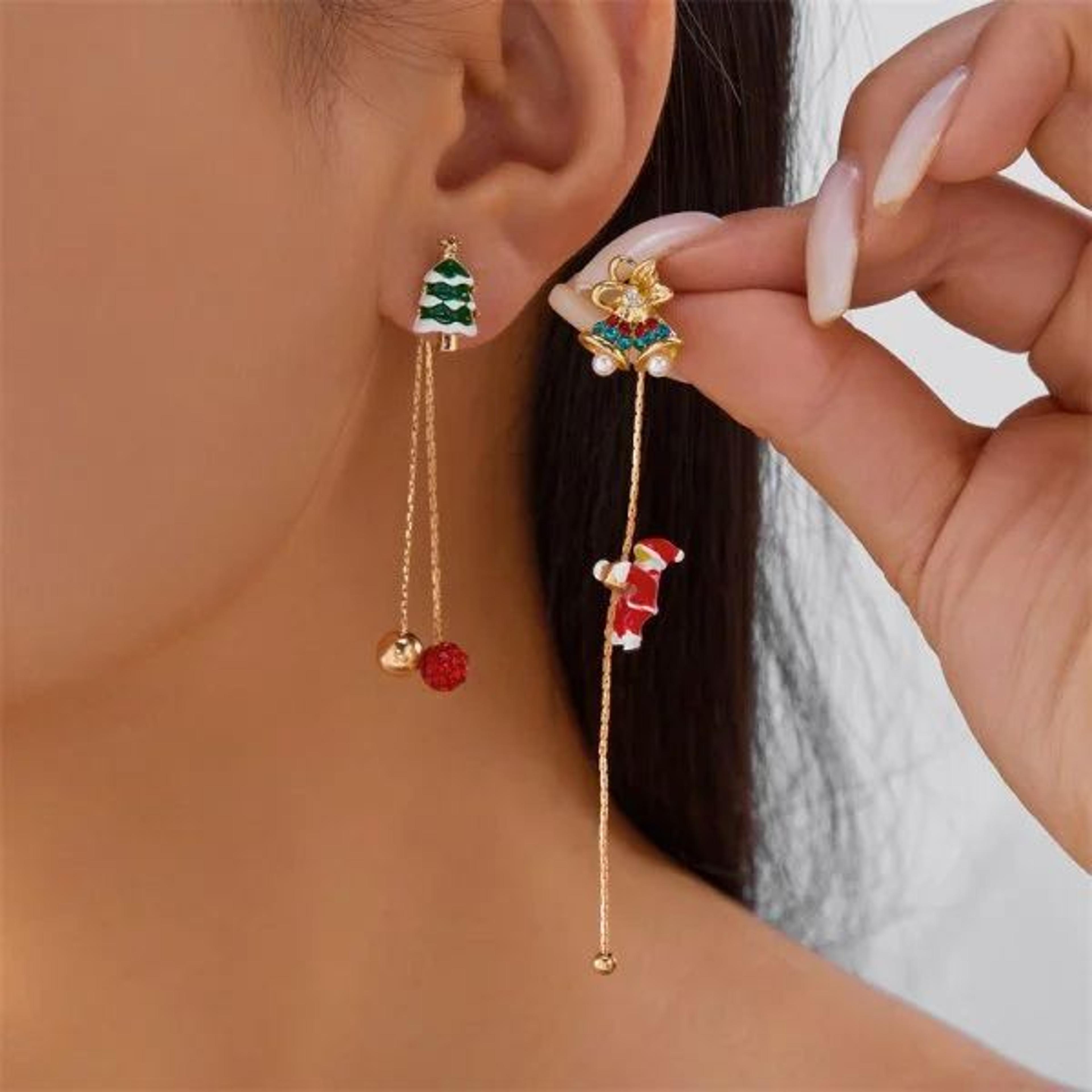 Trendy Christmas Santa Snowman And Snowflake Dangle Earrings 26