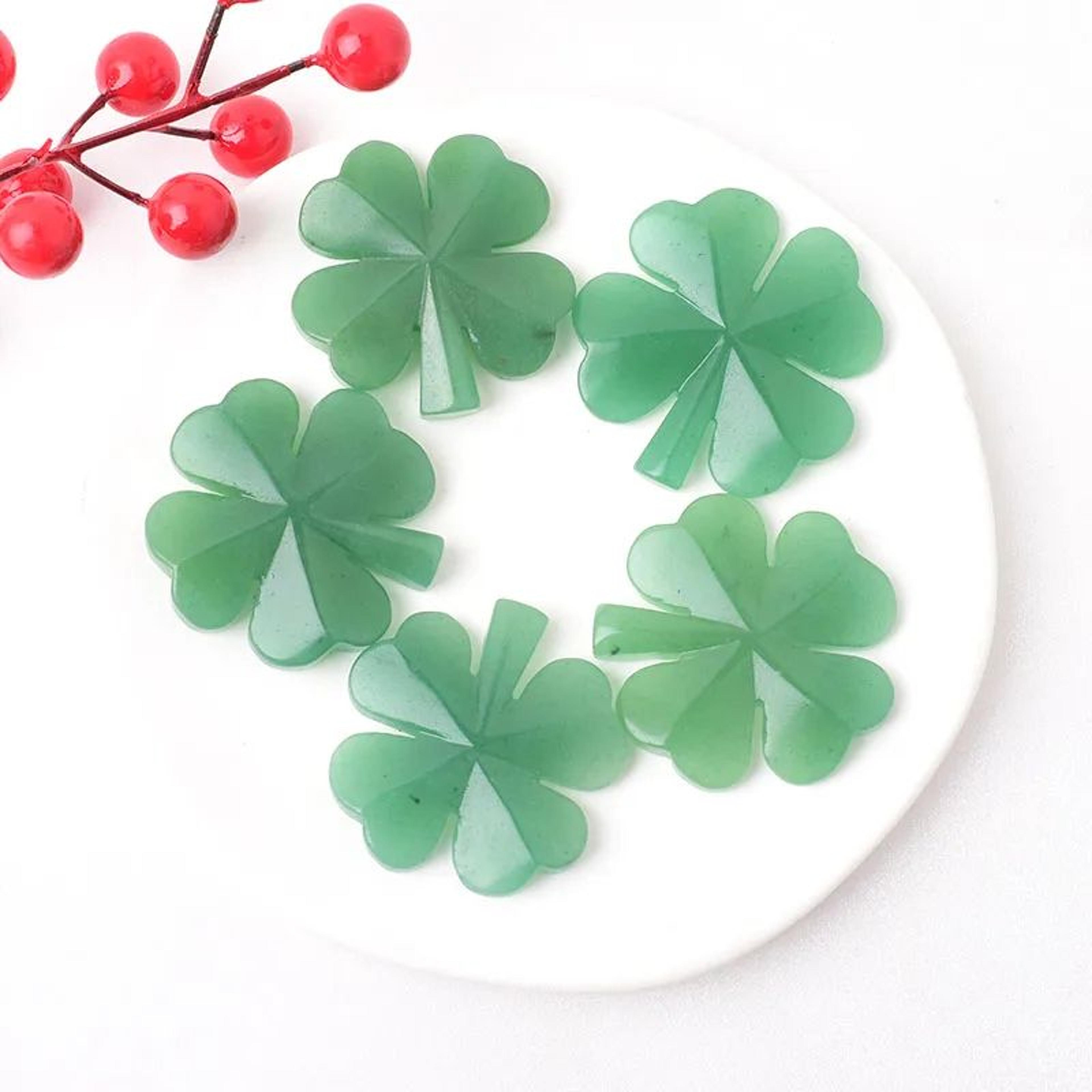 Natural Aventurine Four Leaf Clover Figurine 5