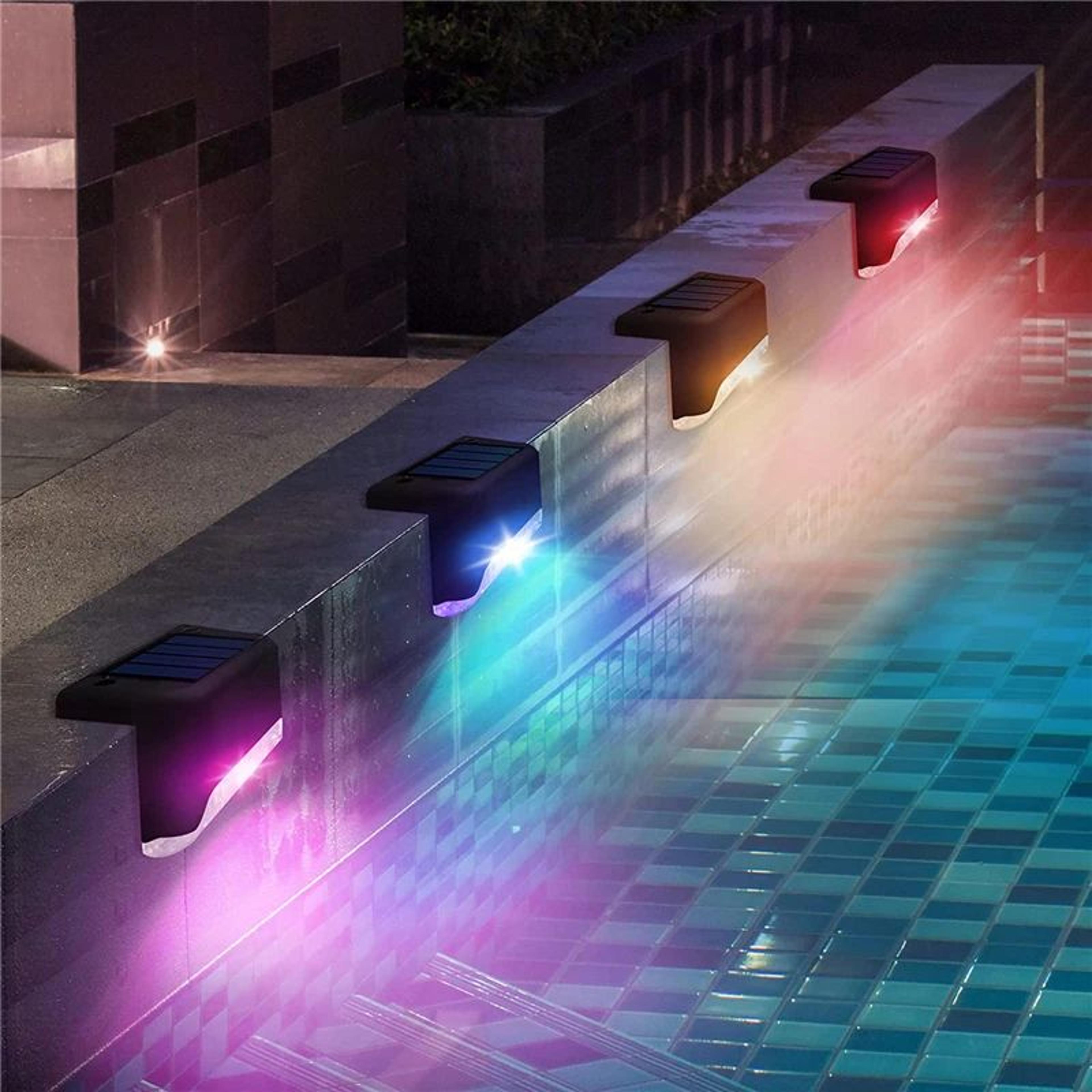 Waterproof Solar LED Deck And Garden Lights 9