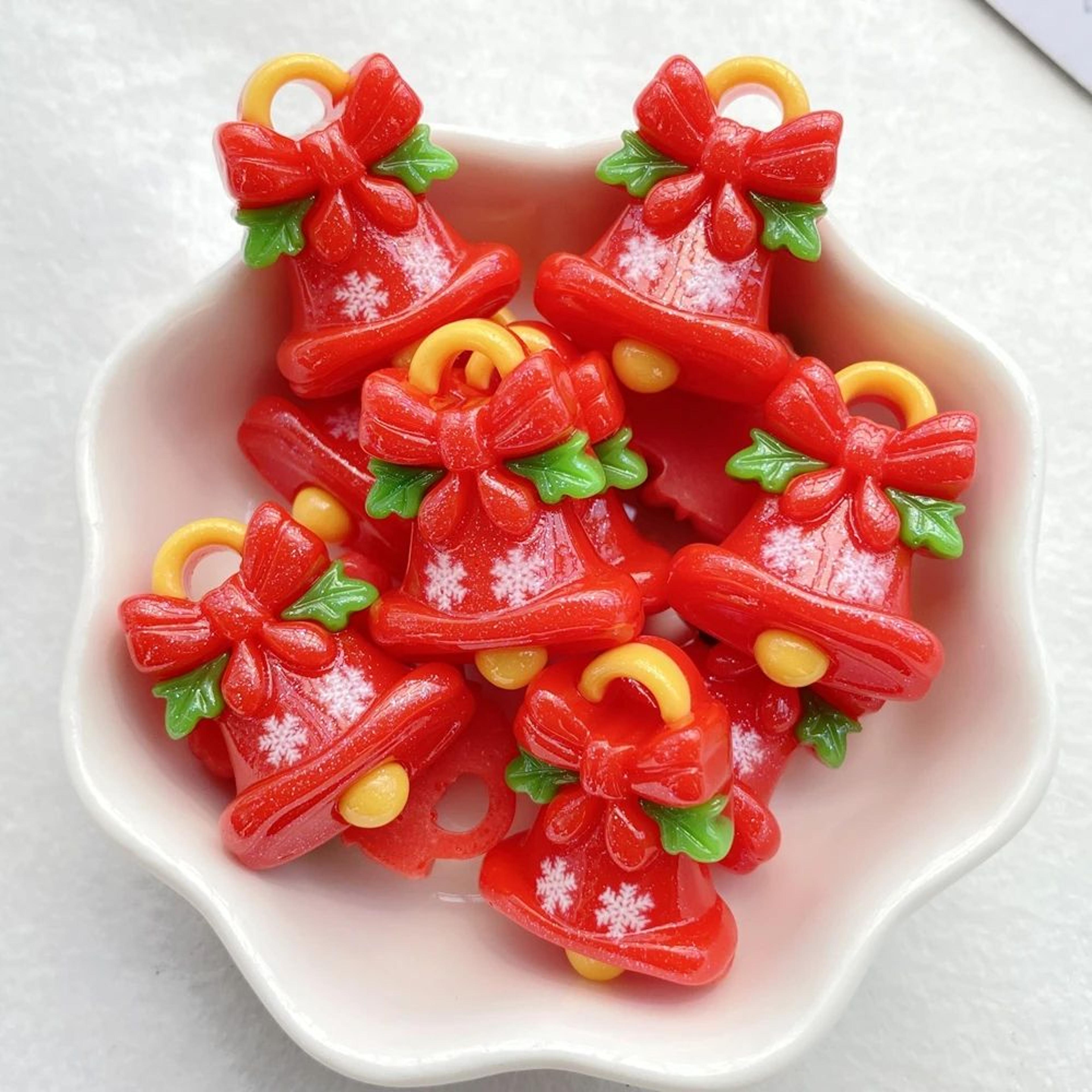 10 Piece Christmas Resin Craft Charms Set 5