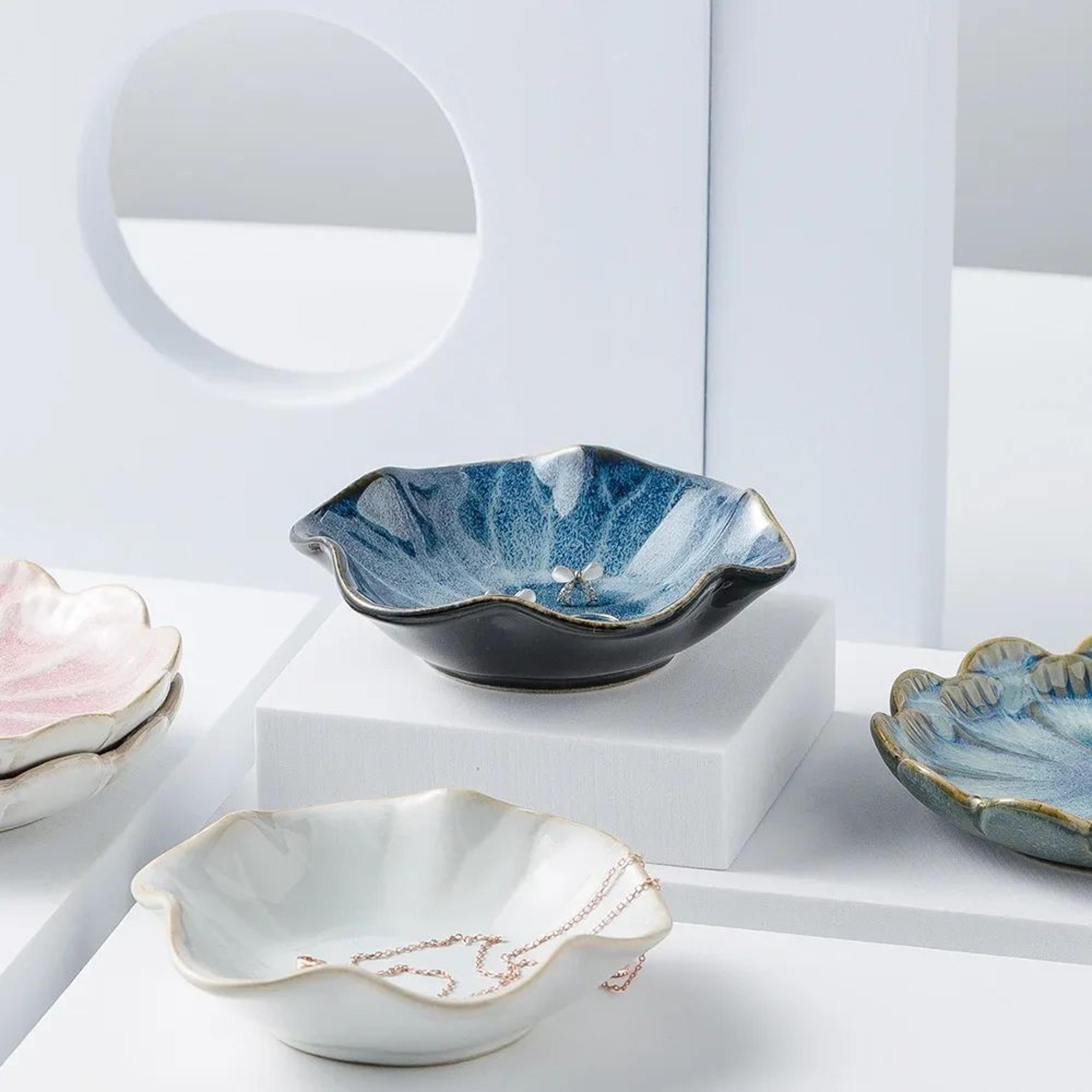 Minimalist Ceramic Lotus Decorative Tray 3