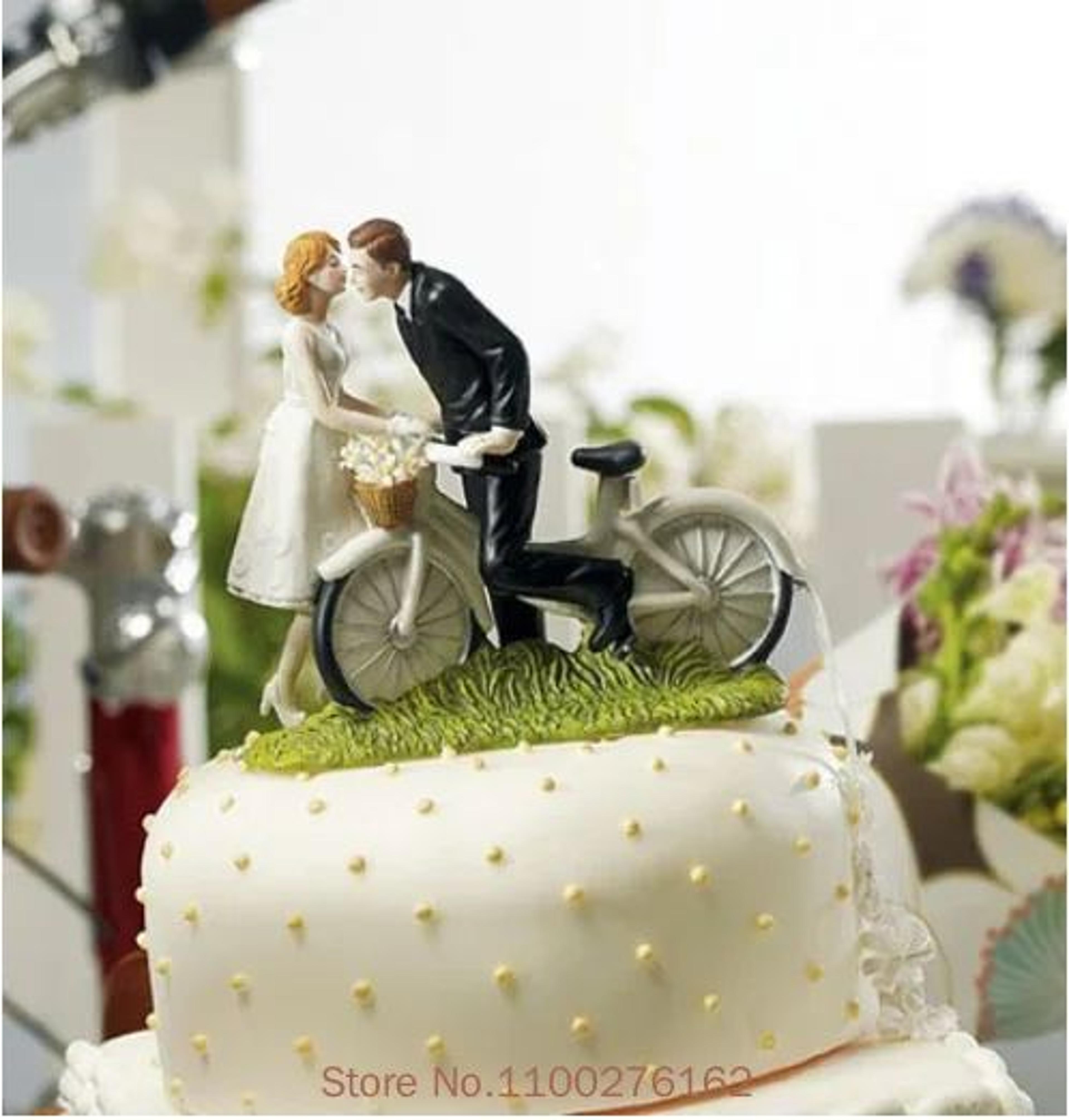 Romantic Bride And Groom Wedding Cake Topper 14
