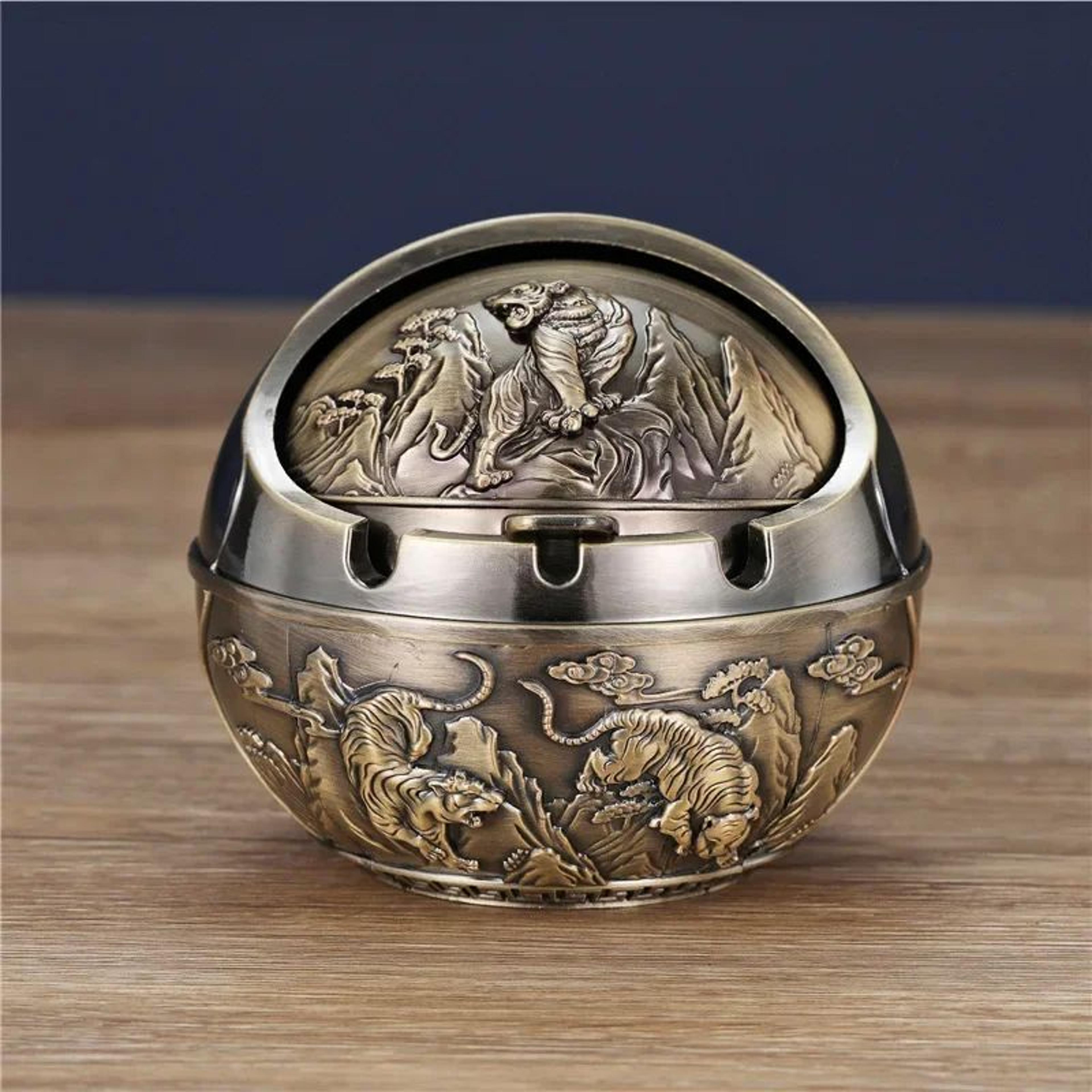 Creative Ashtray With Lid For Home And Living Room 7