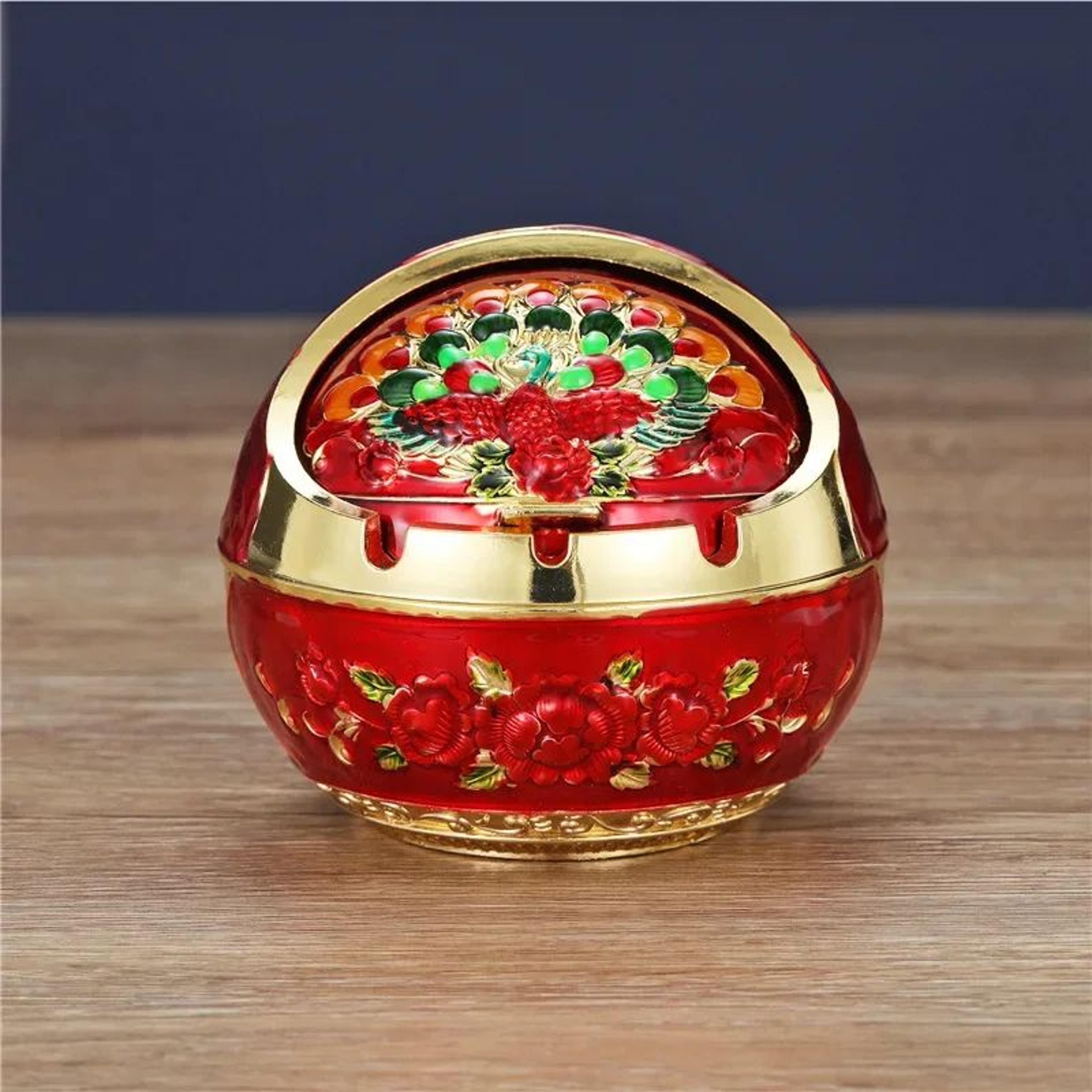 Creative Ashtray With Lid For Home And Living Room 17