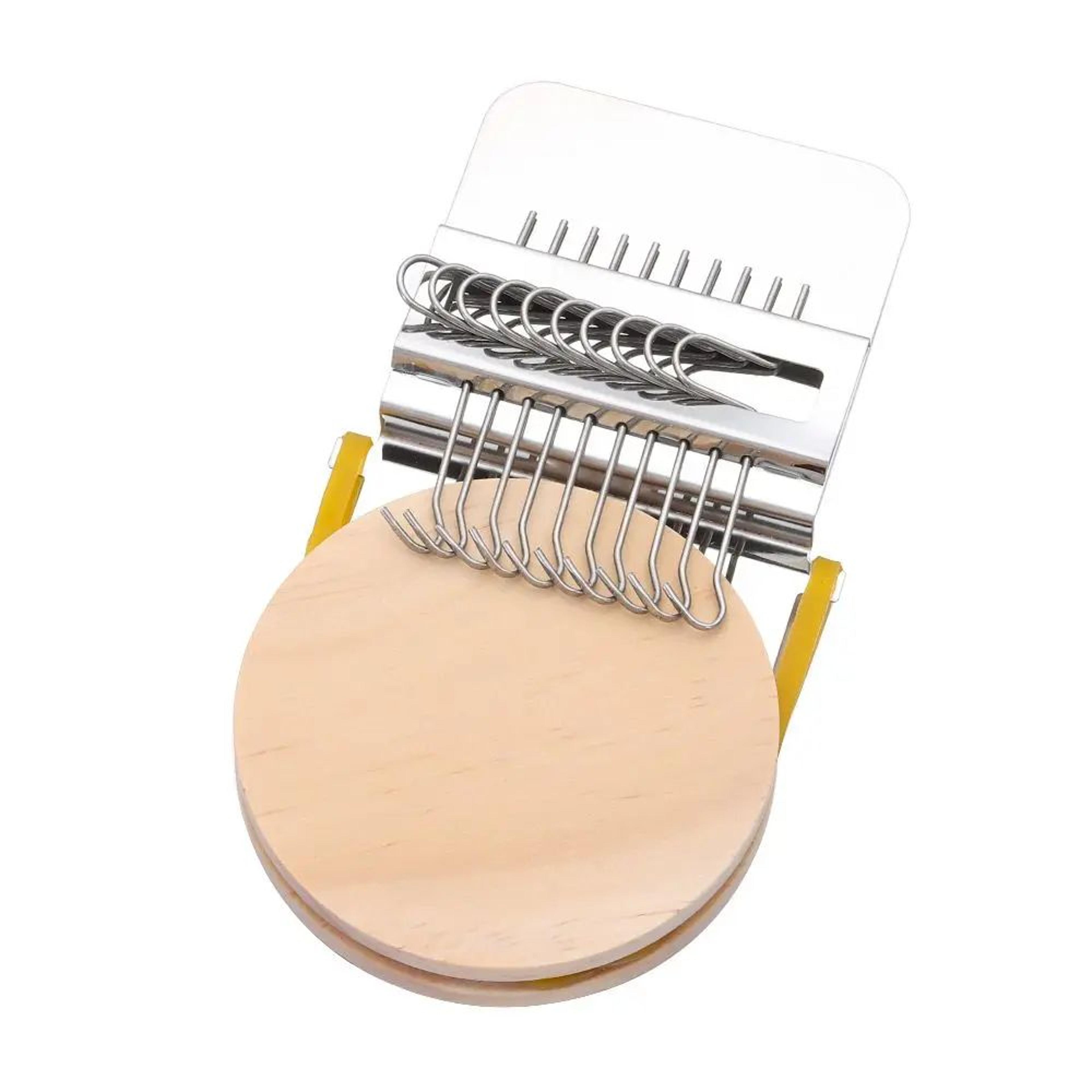 Small Wooden Speedweve Style Darning Loom Tool 16
